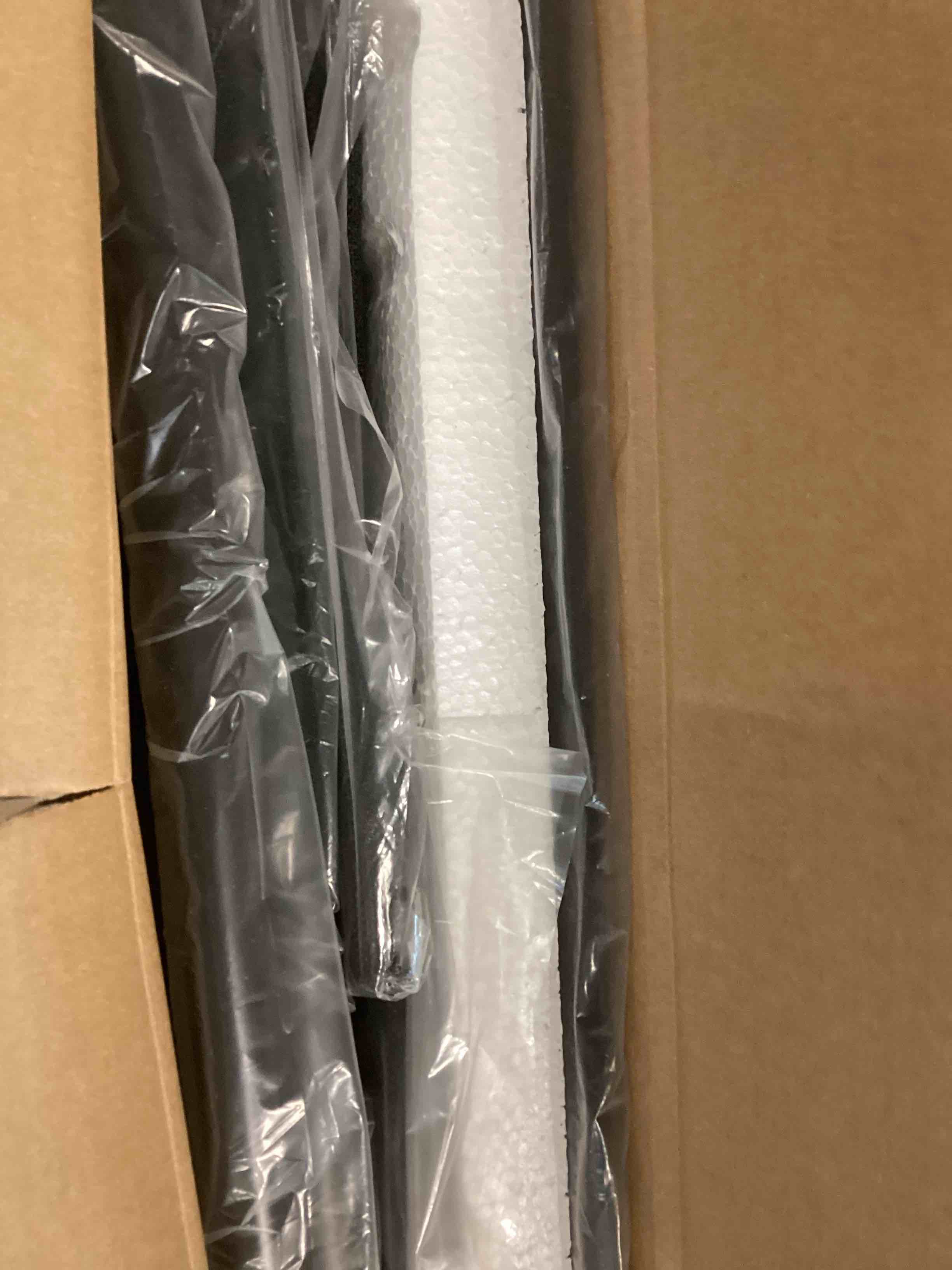 https://s3.amazonaws.com/lotting-images-prod/bidfta/TEA0183816_1726143821027.jpeg