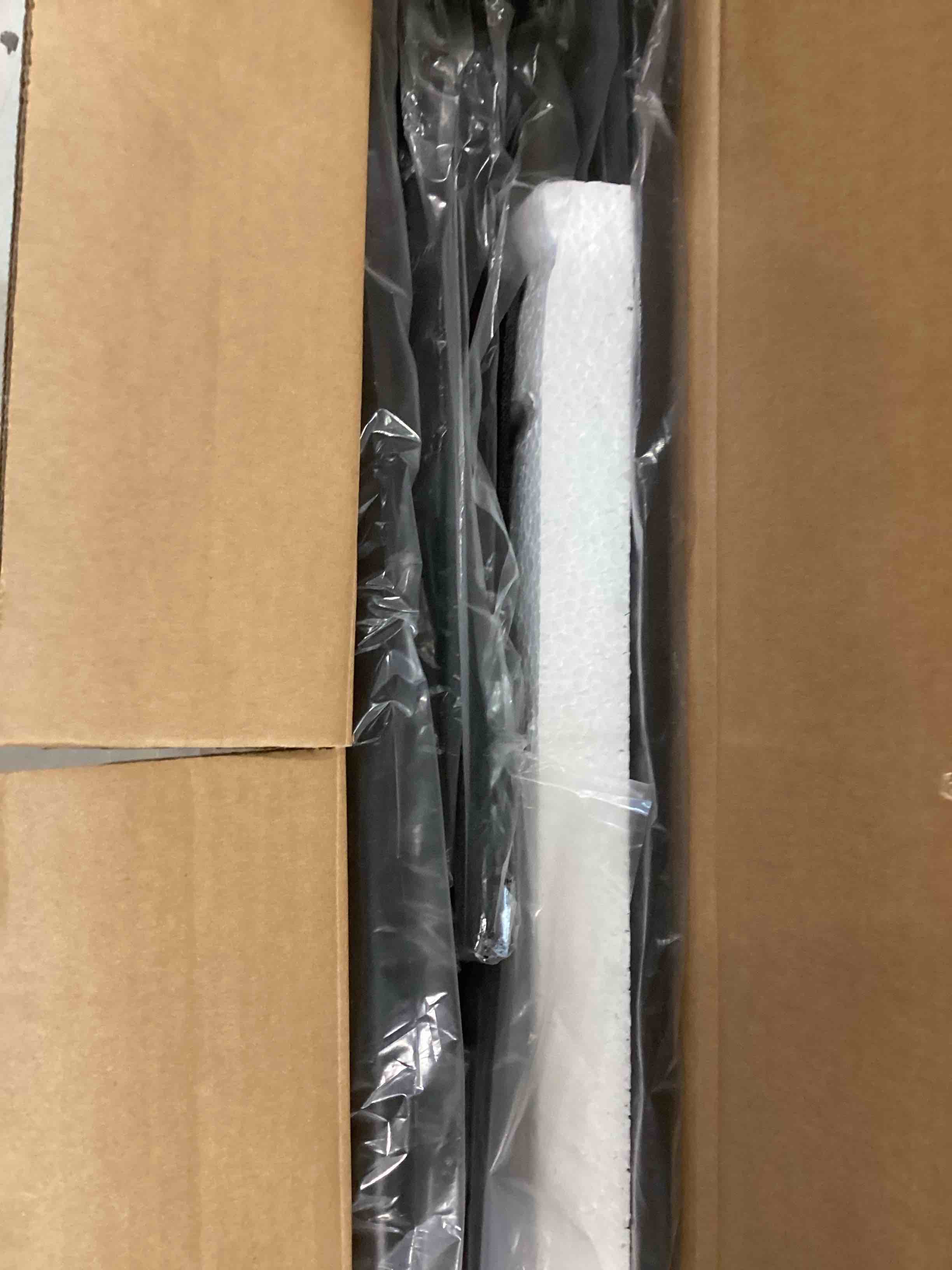 https://s3.amazonaws.com/lotting-images-prod/bidfta/TEA0183816_1726143824031.jpeg