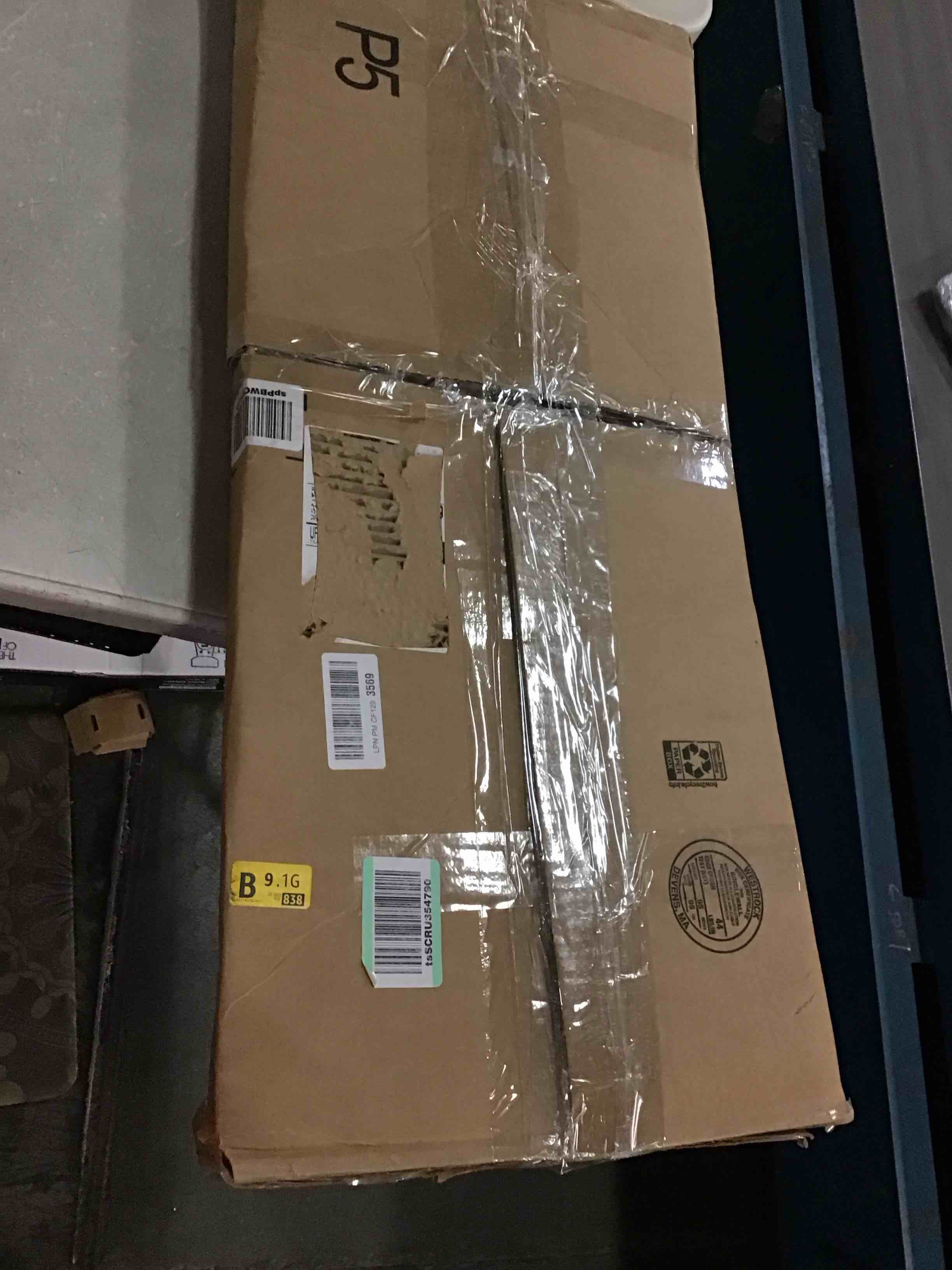 https://s3.amazonaws.com/lotting-images-prod/bidfta/TEA0184346_1726546866963.jpeg