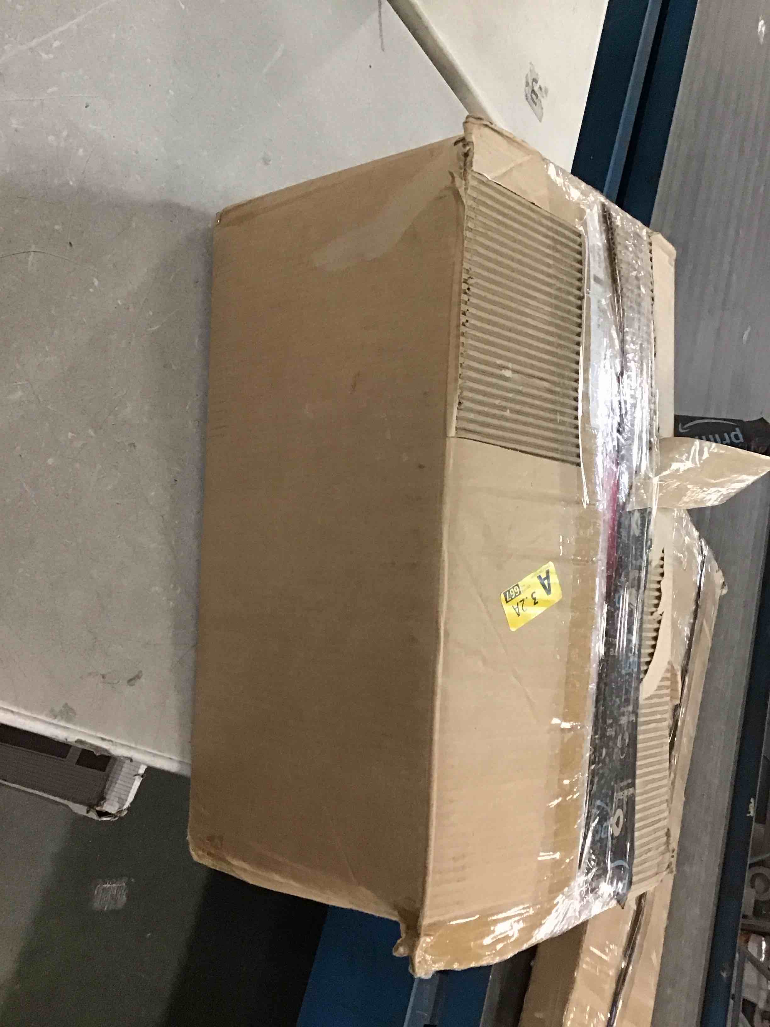 https://s3.amazonaws.com/lotting-images-prod/bidfta/TEA0184985_1726097132448.jpeg
