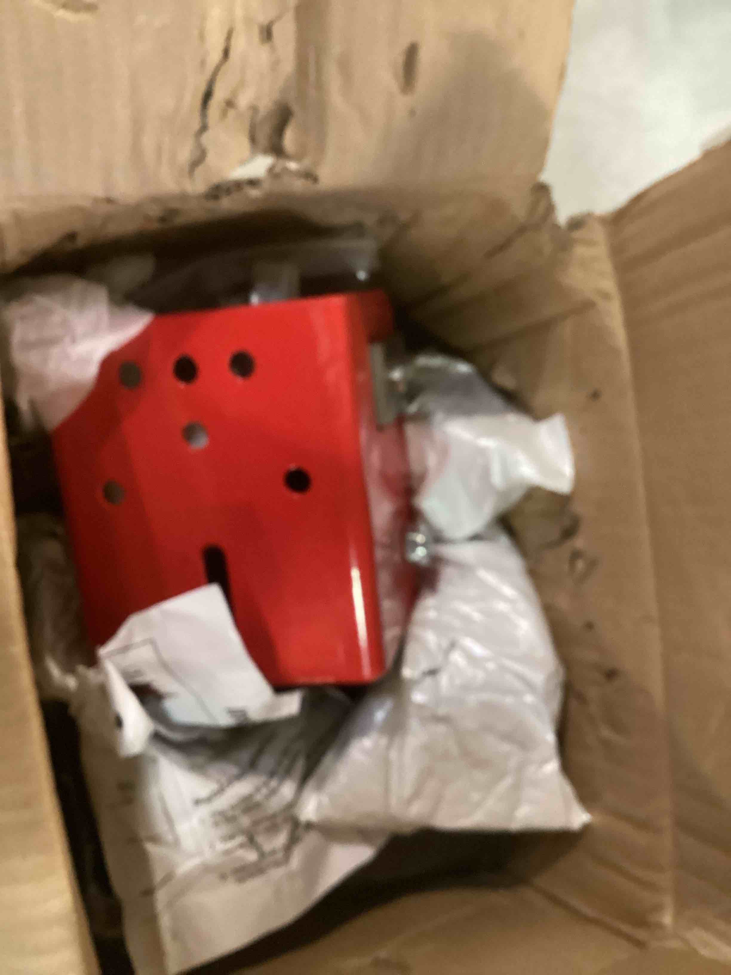 https://s3.amazonaws.com/lotting-images-prod/bidfta/TEA0186176_1727096349237.jpeg