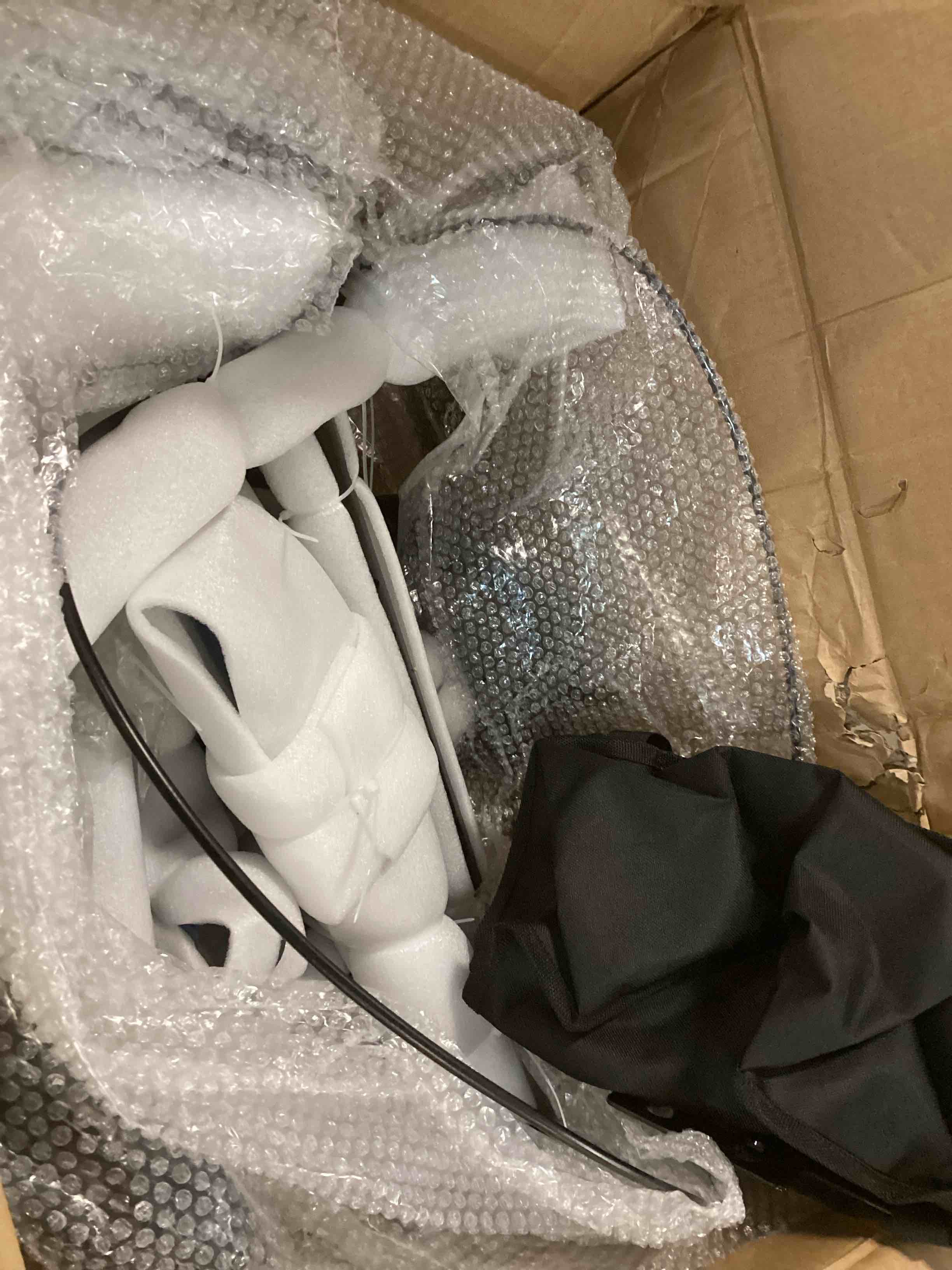 https://s3.amazonaws.com/lotting-images-prod/bidfta/TEA0186791_1726675689159.jpeg