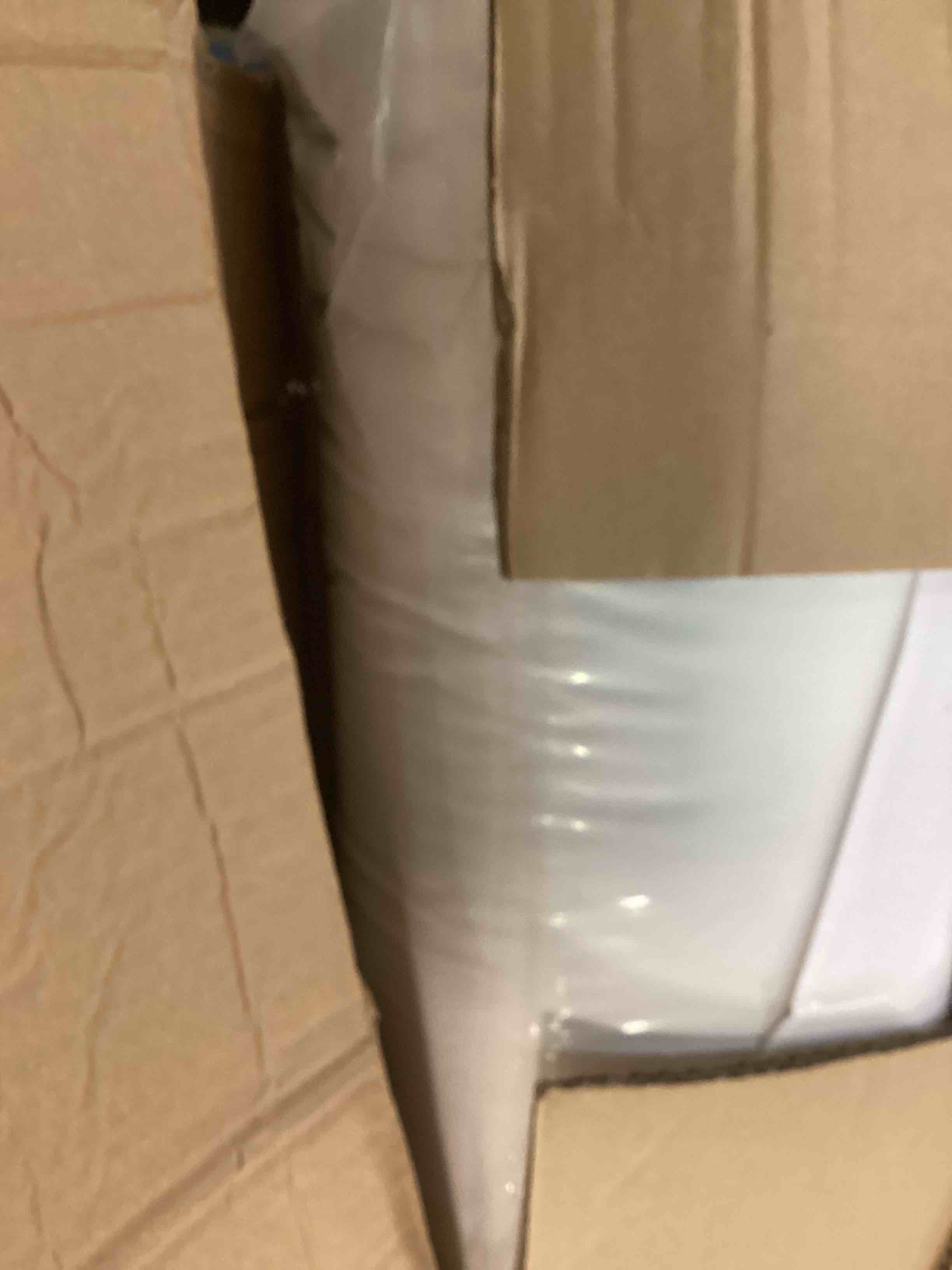 https://s3.amazonaws.com/lotting-images-prod/bidfta/TEA0186916_1726597916216.jpeg