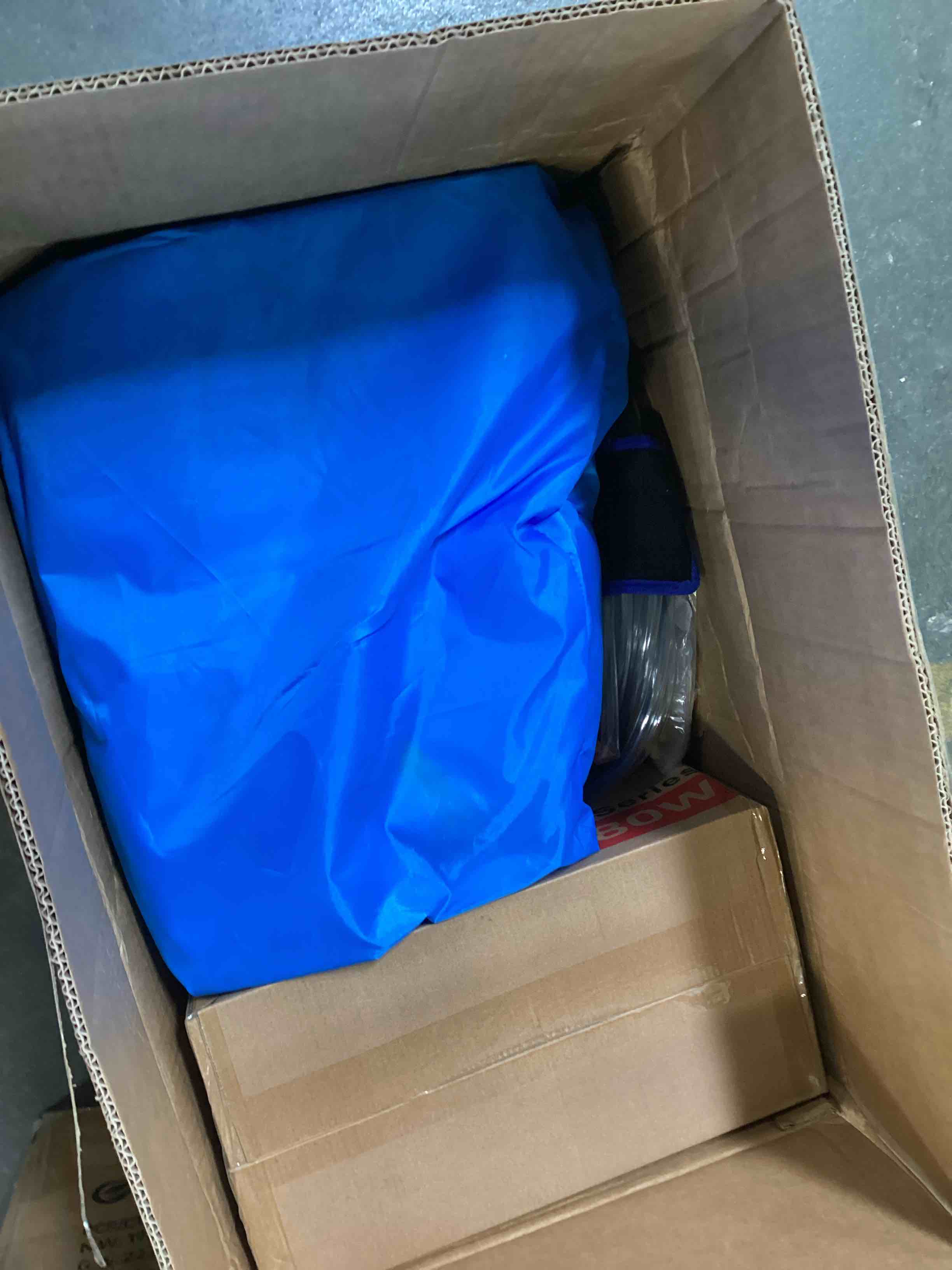 https://s3.amazonaws.com/lotting-images-prod/bidfta/TEA0187771_1725904929522.jpeg