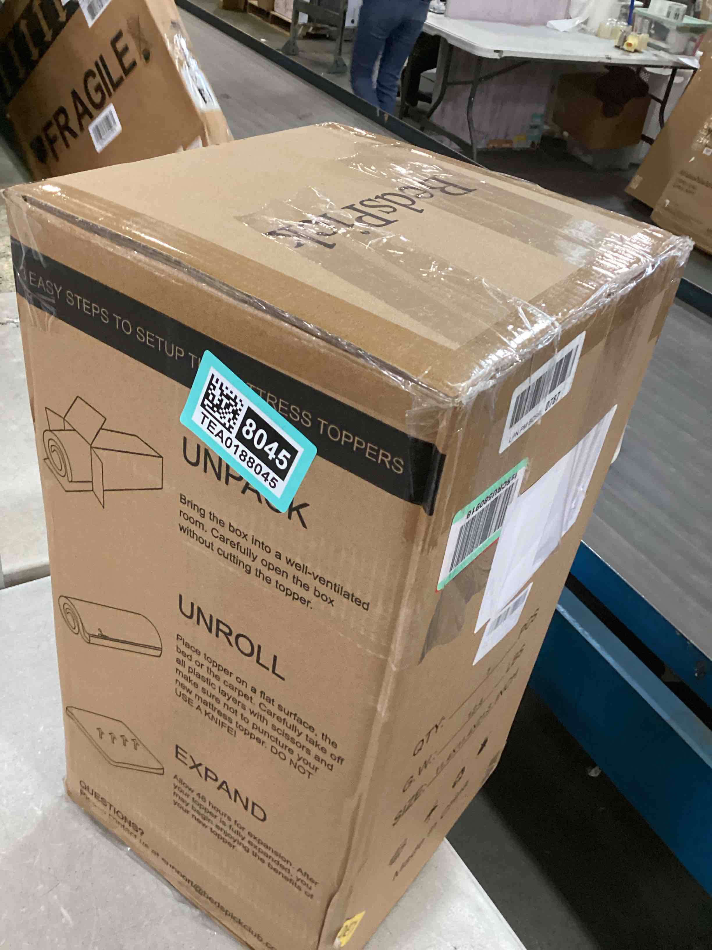 https://s3.amazonaws.com/lotting-images-prod/bidfta/TEA0188045_1726145294655.jpeg