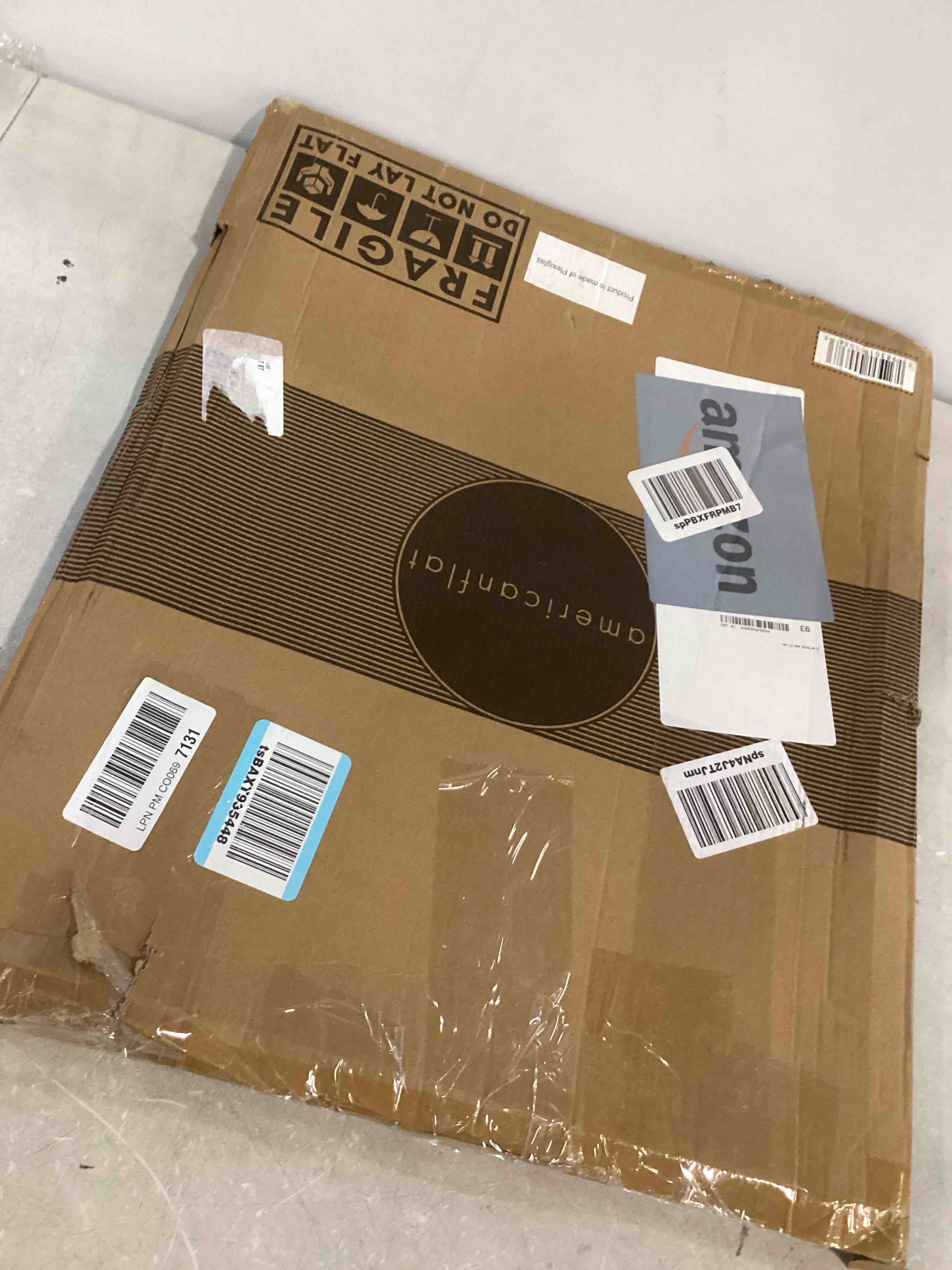 https://s3.amazonaws.com/lotting-images-prod/bidfta/TEA0190159_1726663962286.jpeg