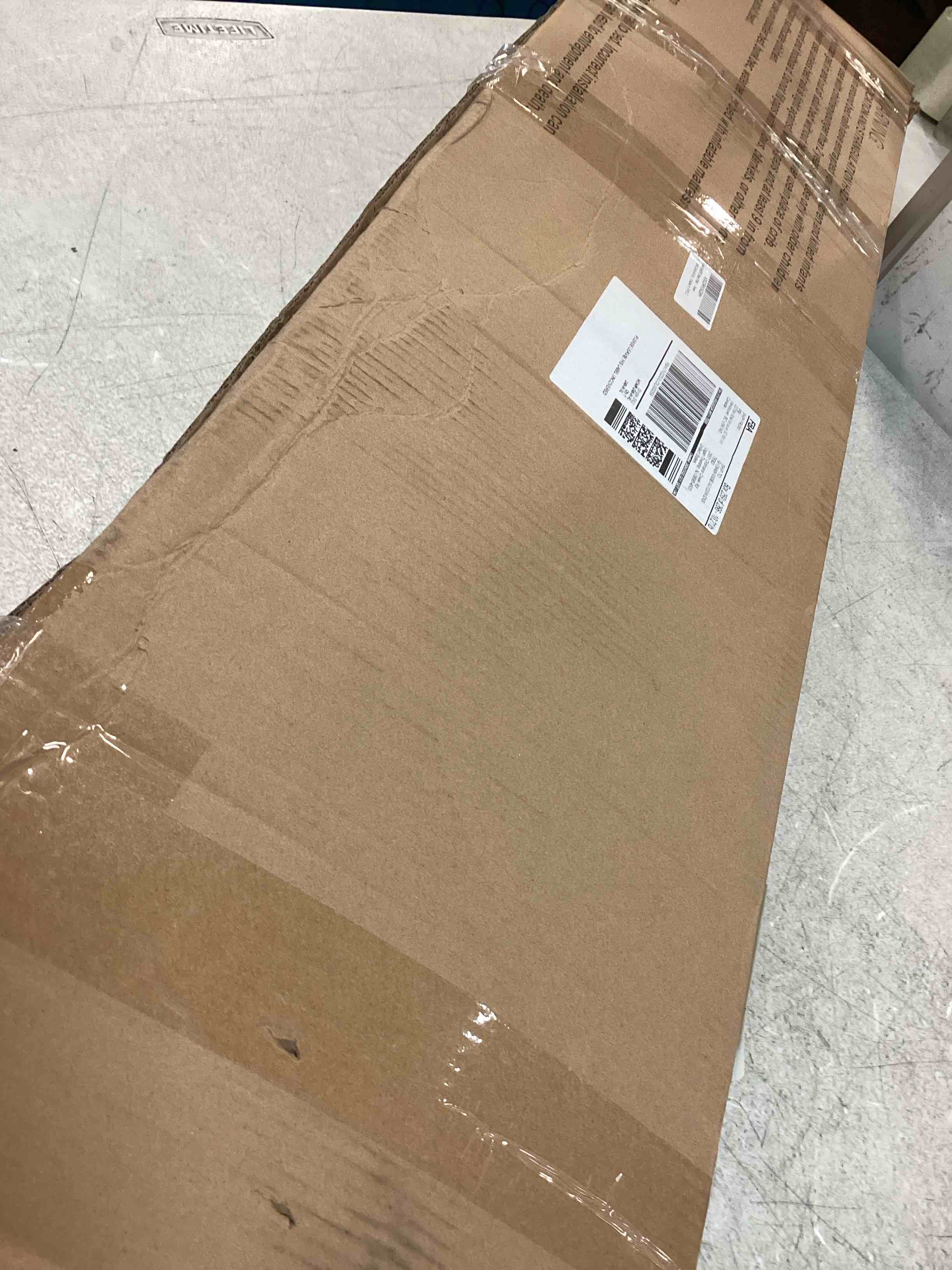 https://s3.amazonaws.com/lotting-images-prod/bidfta/TEA0191722_1725971092623.jpeg