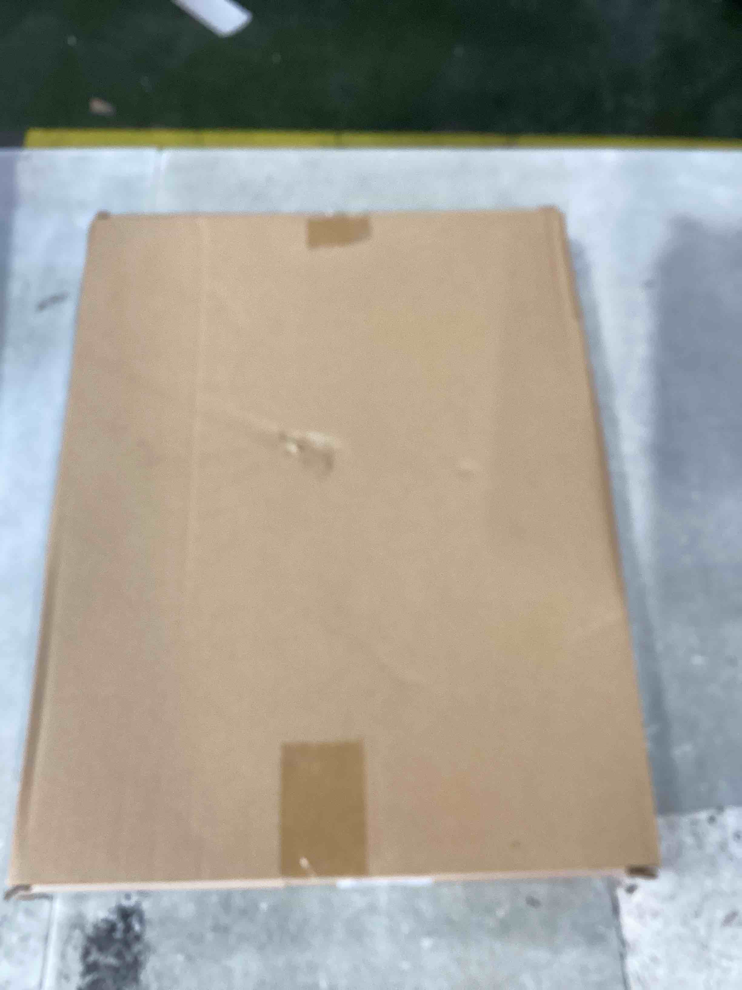 https://s3.amazonaws.com/lotting-images-prod/bidfta/TEA0194994_1725541340660.jpeg