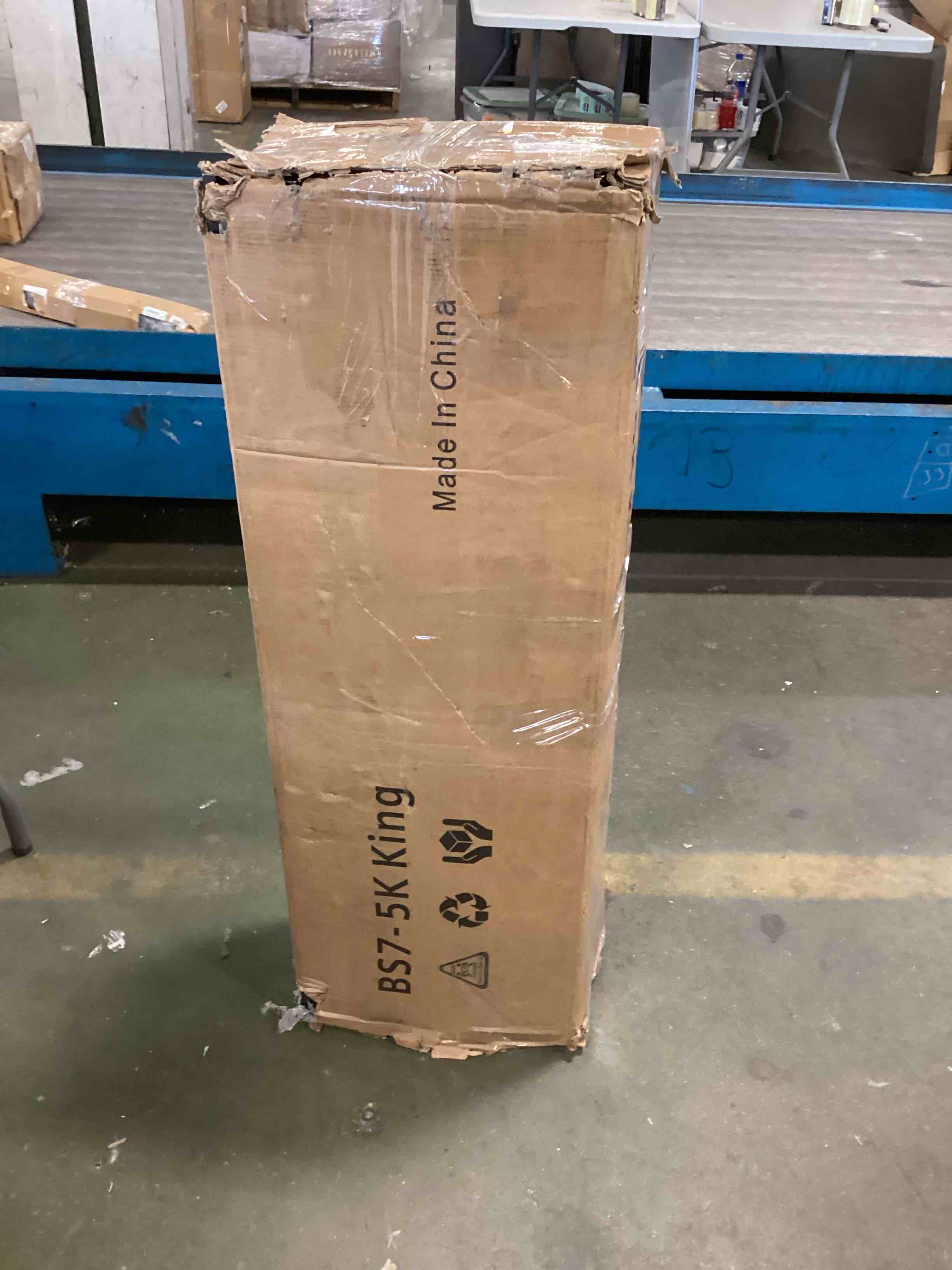 https://s3.amazonaws.com/lotting-images-prod/bidfta/TEA0196182_1726695434971.jpeg
