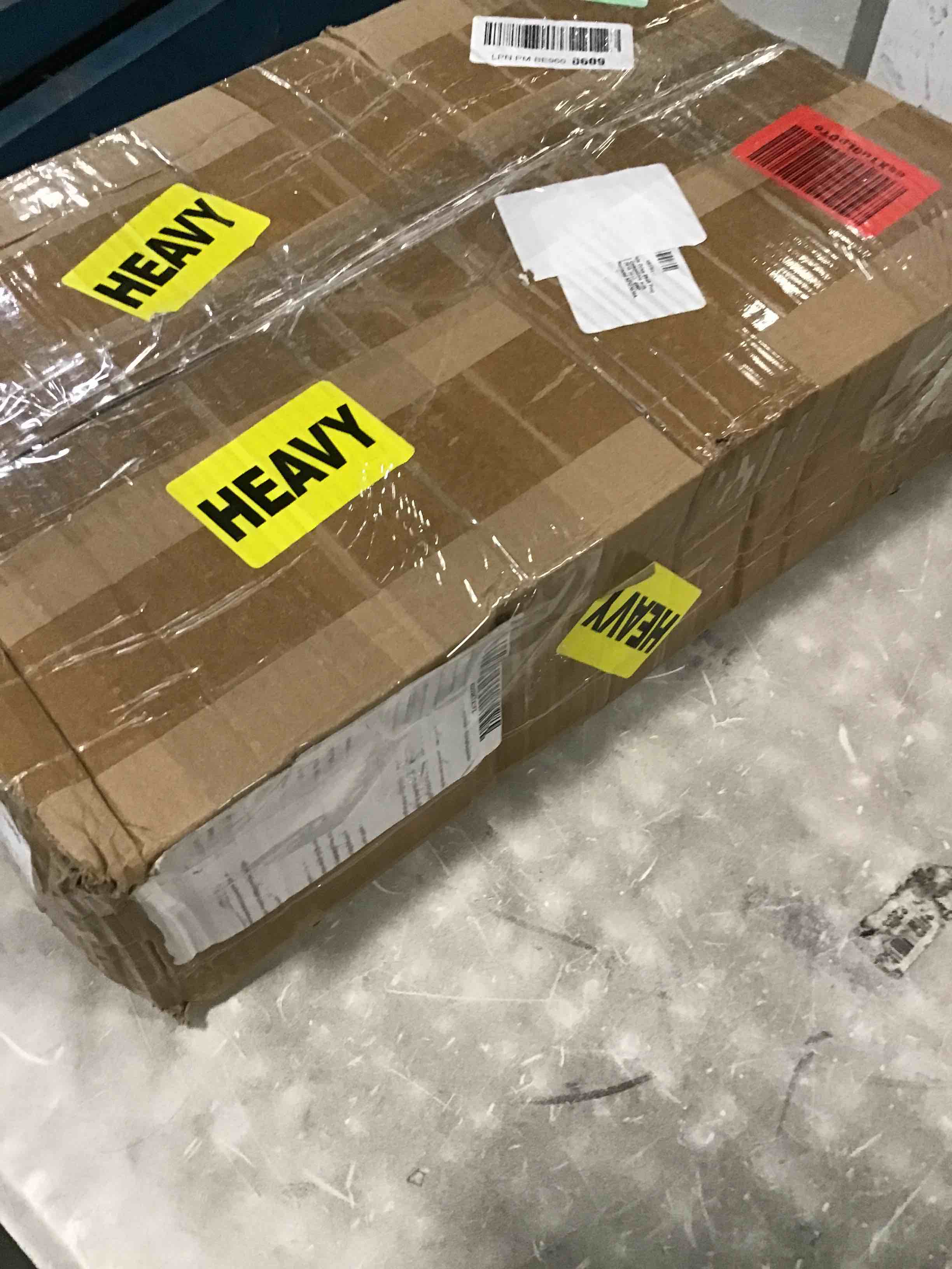 https://s3.amazonaws.com/lotting-images-prod/bidfta/TEA0197503_1724857805504.jpeg