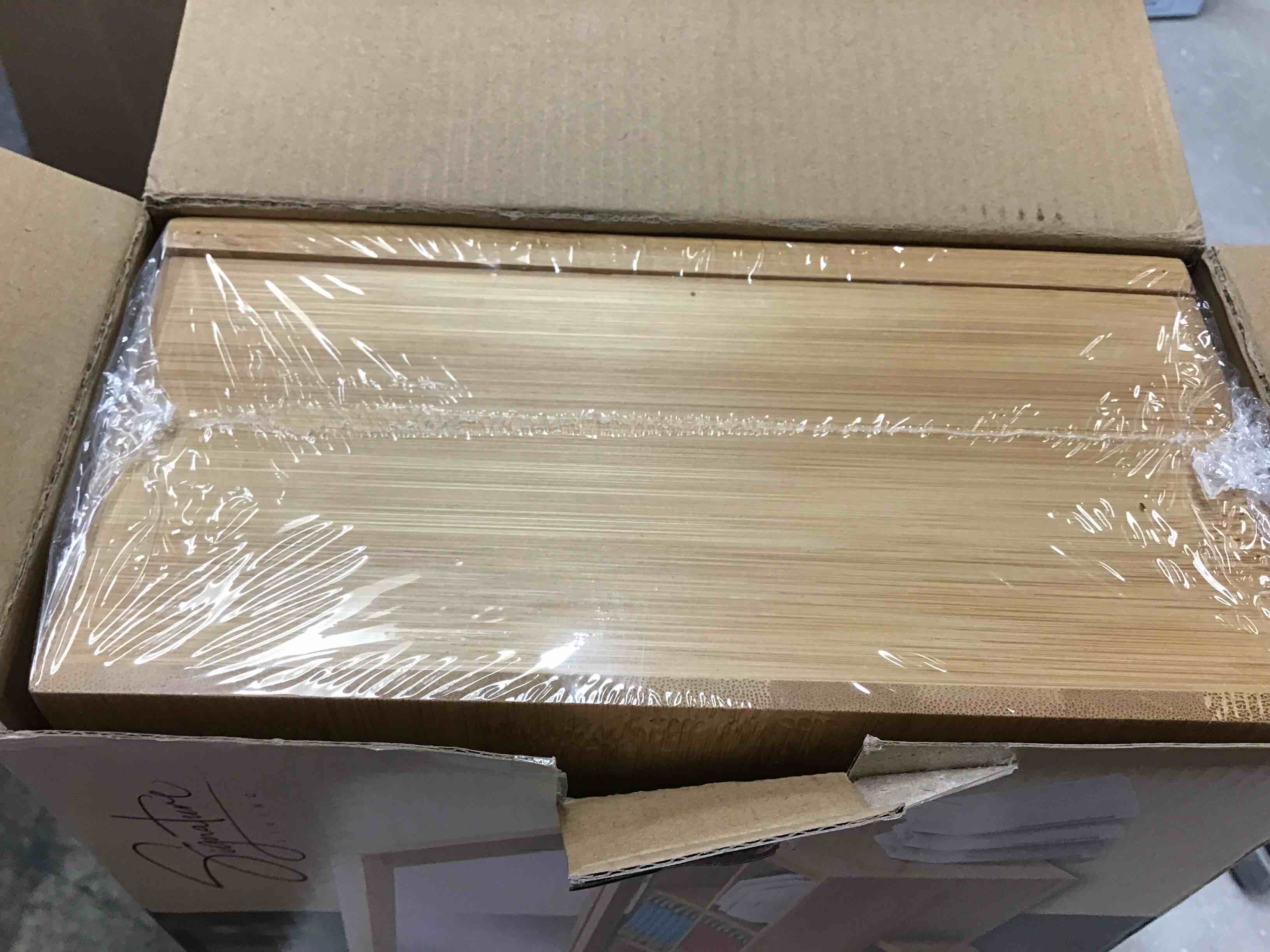 https://s3.amazonaws.com/lotting-images-prod/bidfta/TEA0198247_1725028370003.jpeg