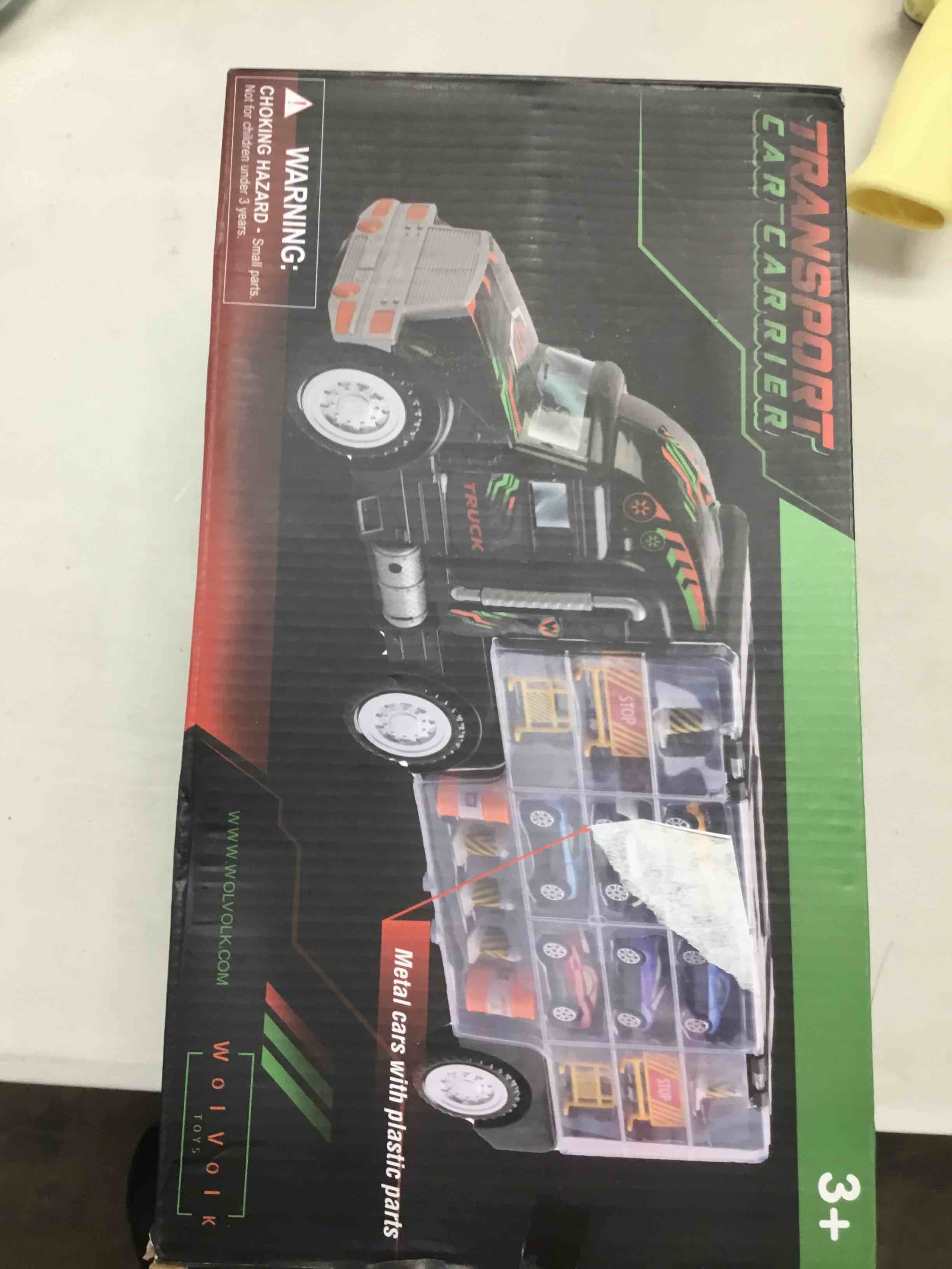 https://s3.amazonaws.com/lotting-images-prod/bidfta/TEA0198494_1724950825316.jpeg