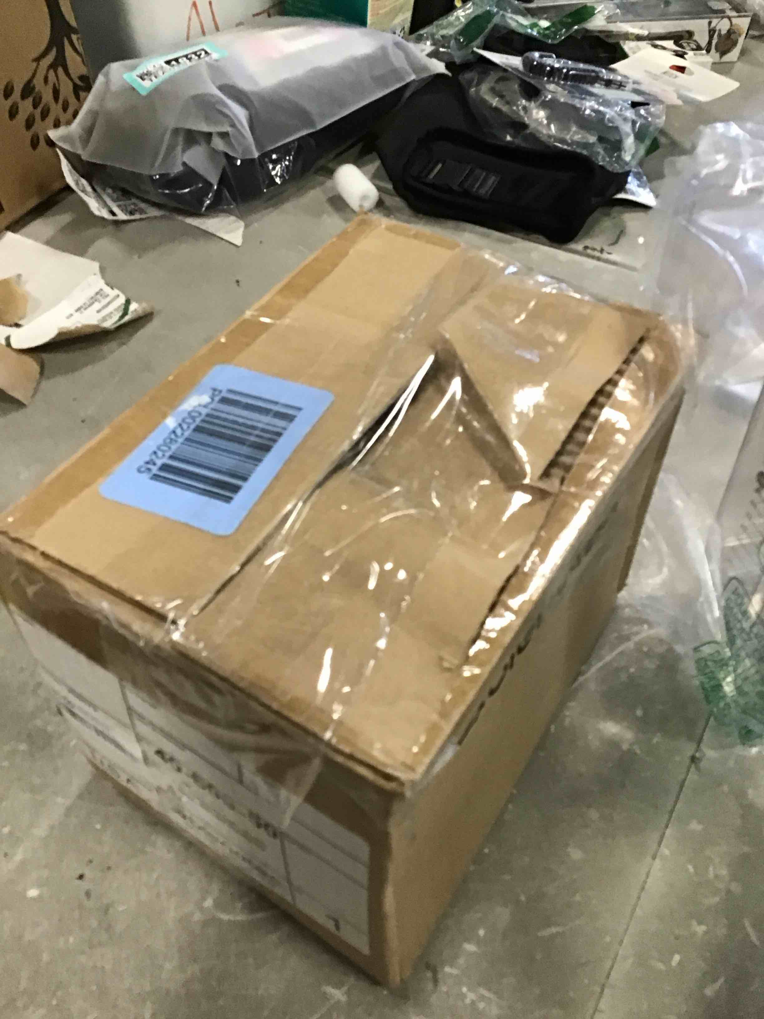 https://s3.amazonaws.com/lotting-images-prod/bidfta/TEA0201752_1724268939265.jpeg