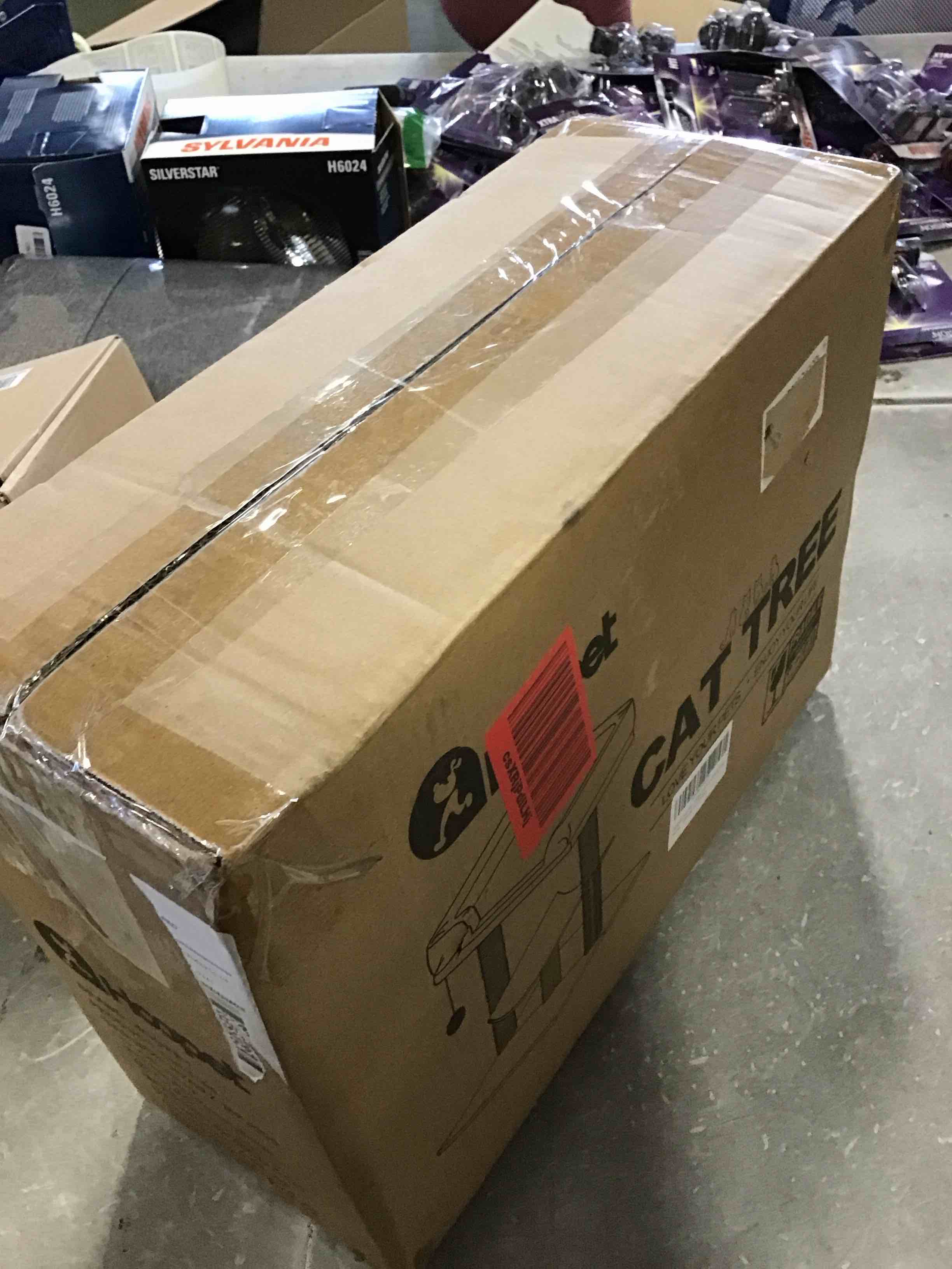 https://s3.amazonaws.com/lotting-images-prod/bidfta/TEA0201812_1724252940003.jpeg