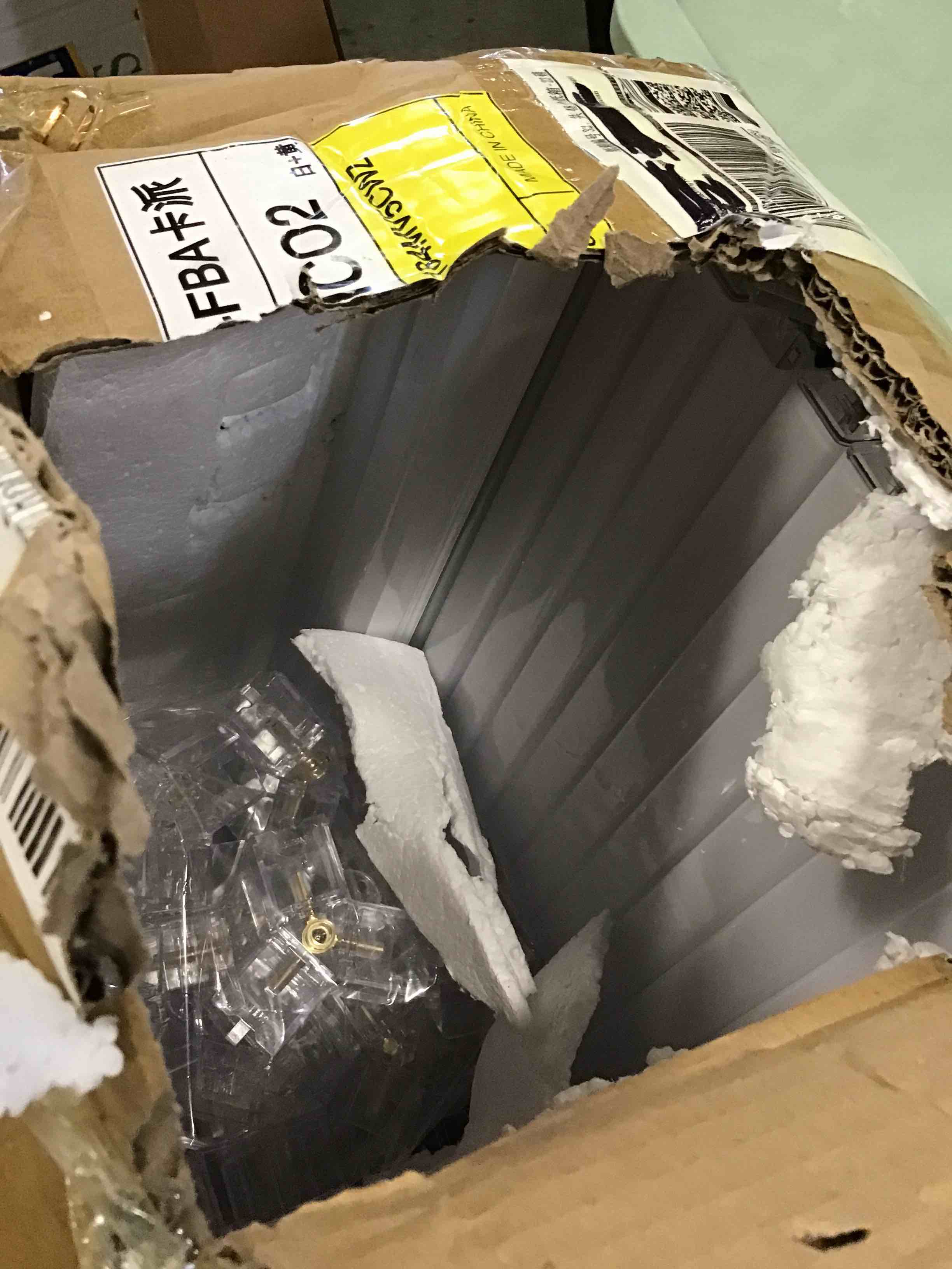 https://s3.amazonaws.com/lotting-images-prod/bidfta/TEA0204007_1725905861119.jpeg