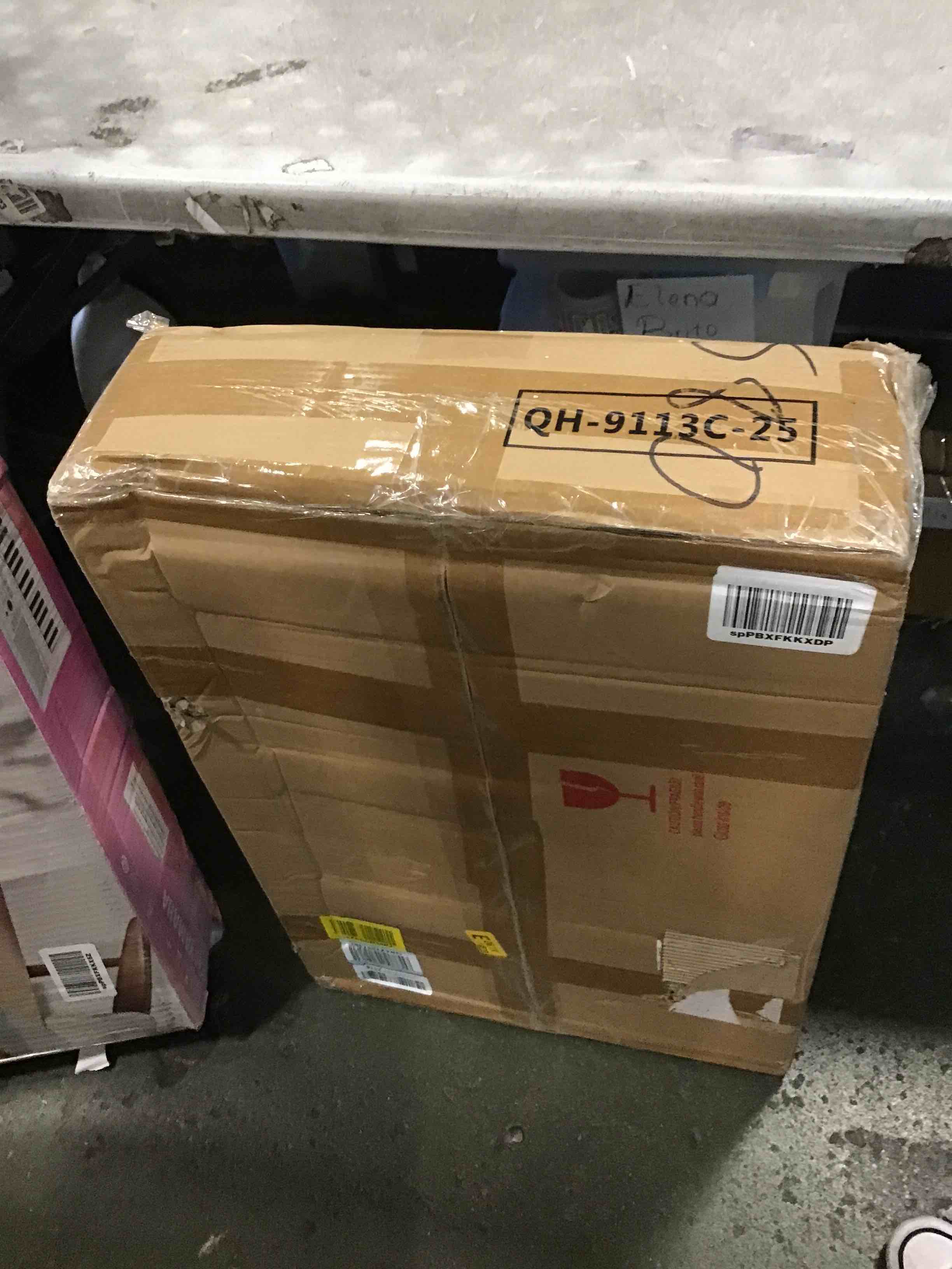 https://s3.amazonaws.com/lotting-images-prod/bidfta/TEA0205003_1725367898065.jpeg