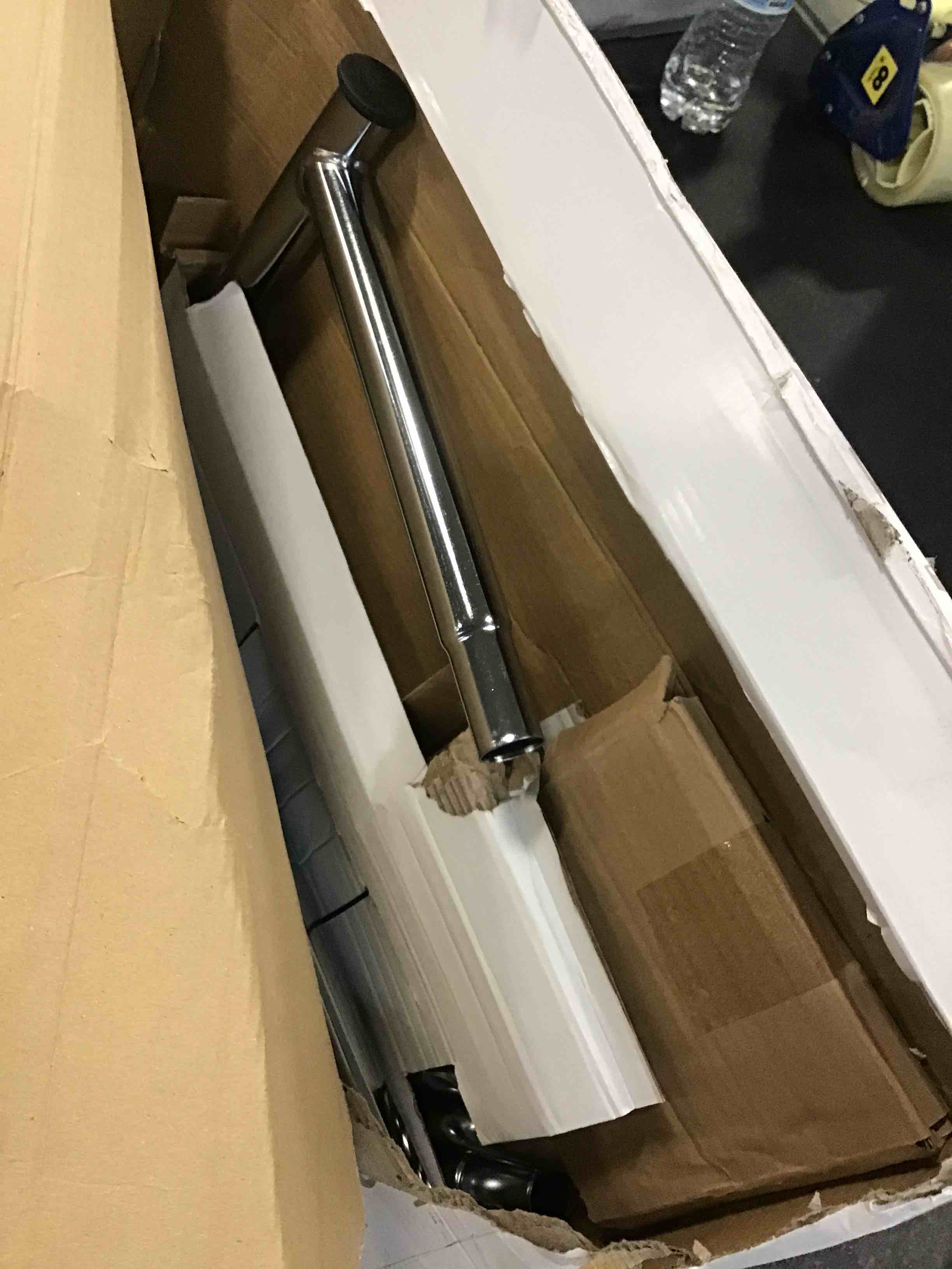 https://s3.amazonaws.com/lotting-images-prod/bidfta/TEA0205616_1724861252797.jpeg