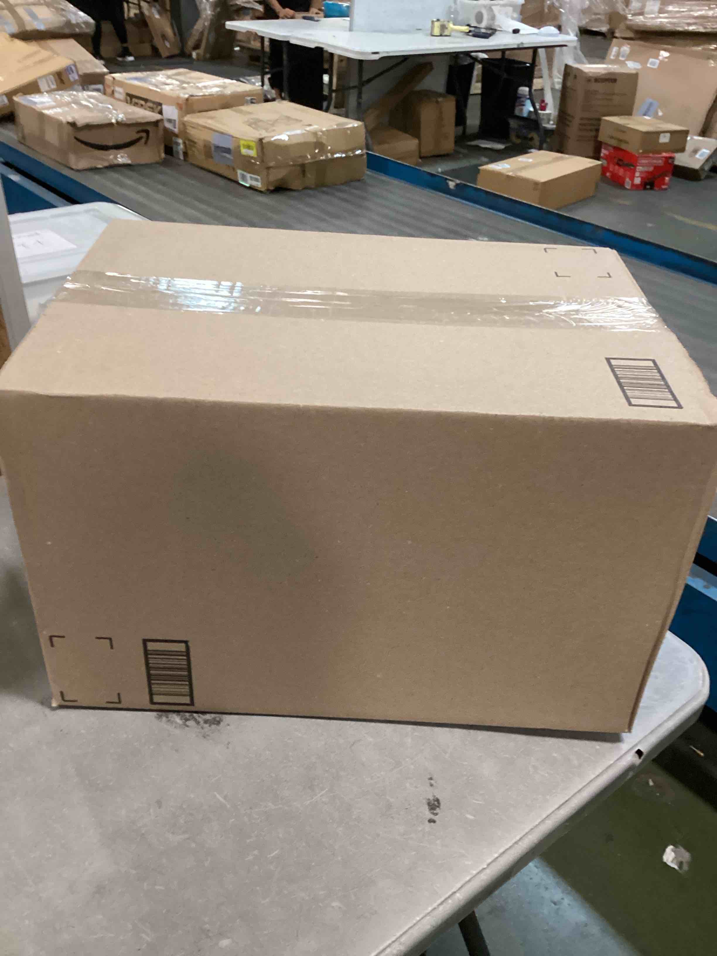 https://s3.amazonaws.com/lotting-images-prod/bidfta/TEA0205931_1724716915909.jpeg
