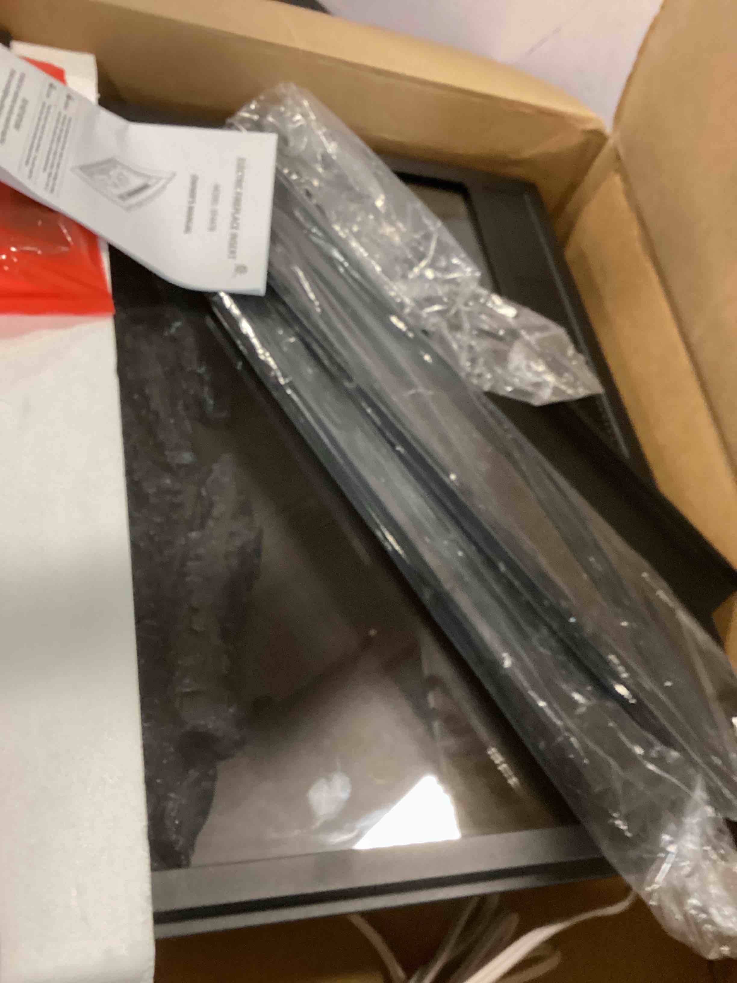 https://s3.amazonaws.com/lotting-images-prod/bidfta/TEA0206332_1724934912615.jpeg
