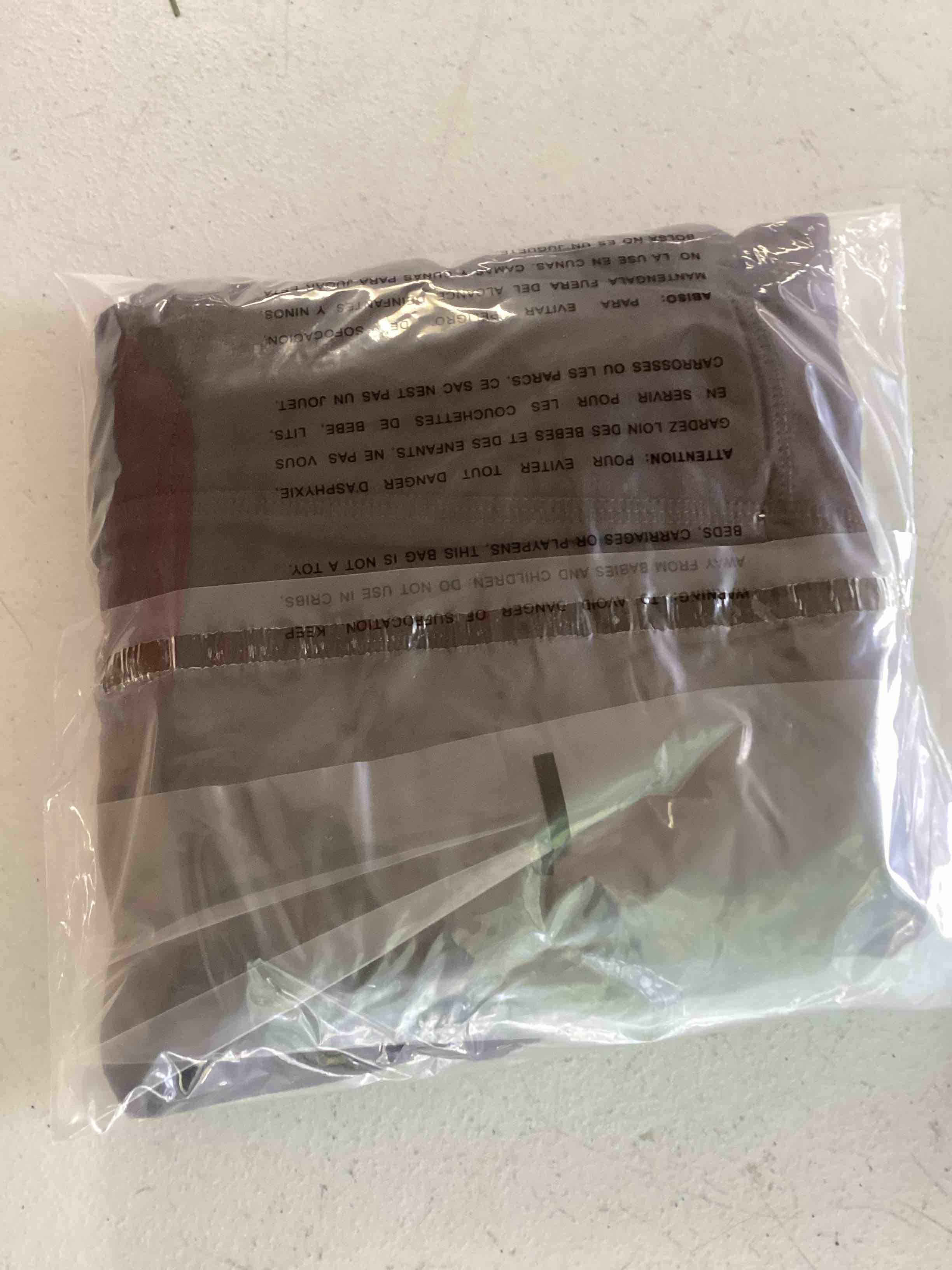 https://s3.amazonaws.com/lotting-images-prod/bidfta/TEA0209316_1724956727440.jpeg