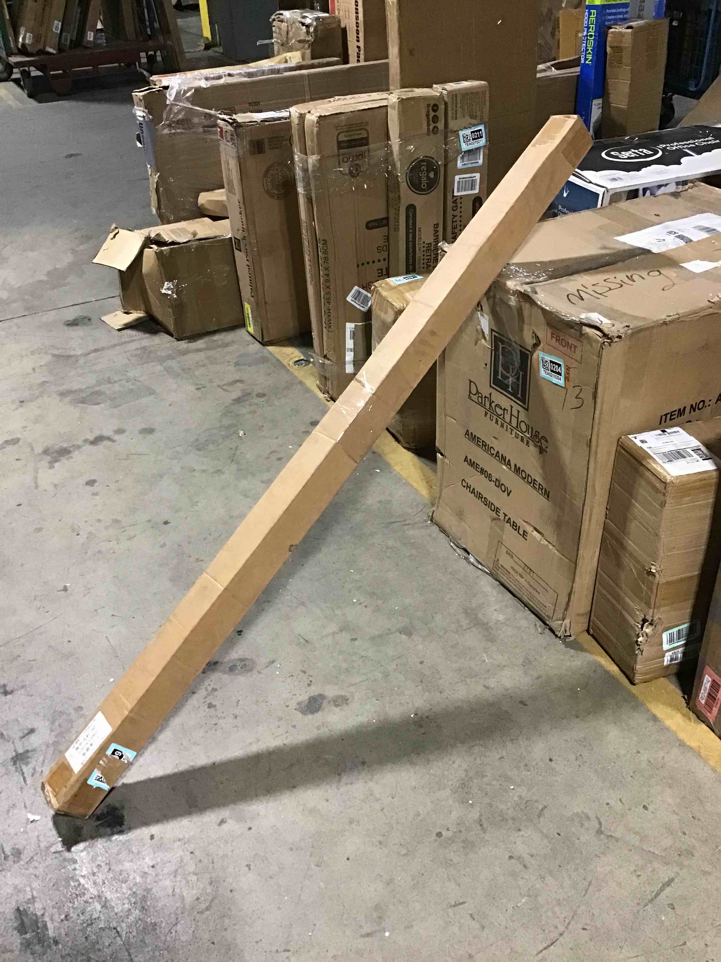 https://s3.amazonaws.com/lotting-images-prod/bidfta/TEA0210198_1726600001901.jpeg