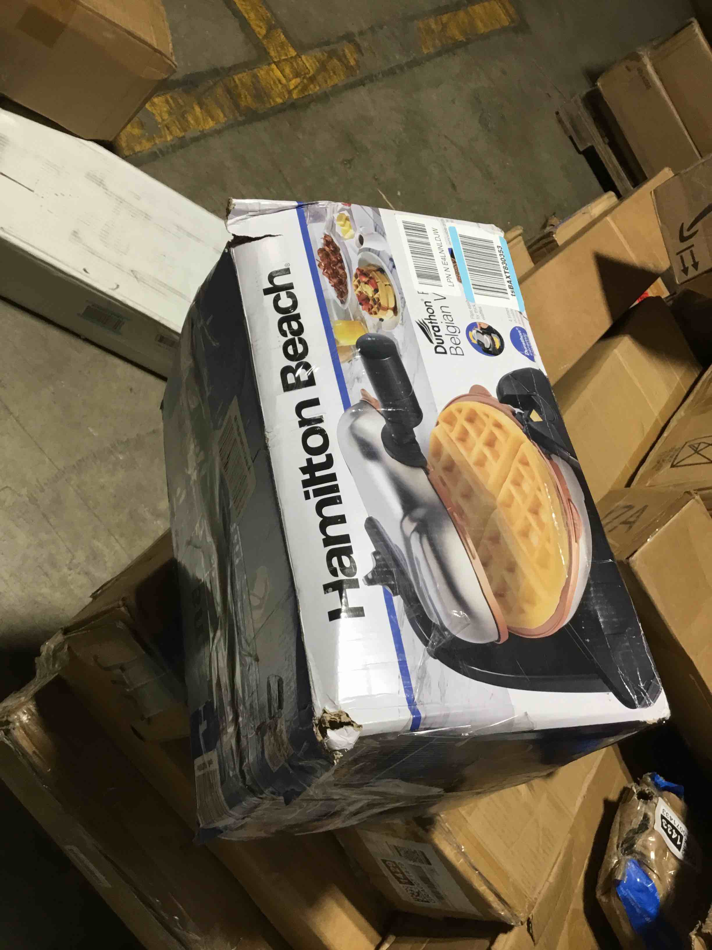 Hamilton Beach 26031 Belgian Waffle Maker with Removable Nonstick