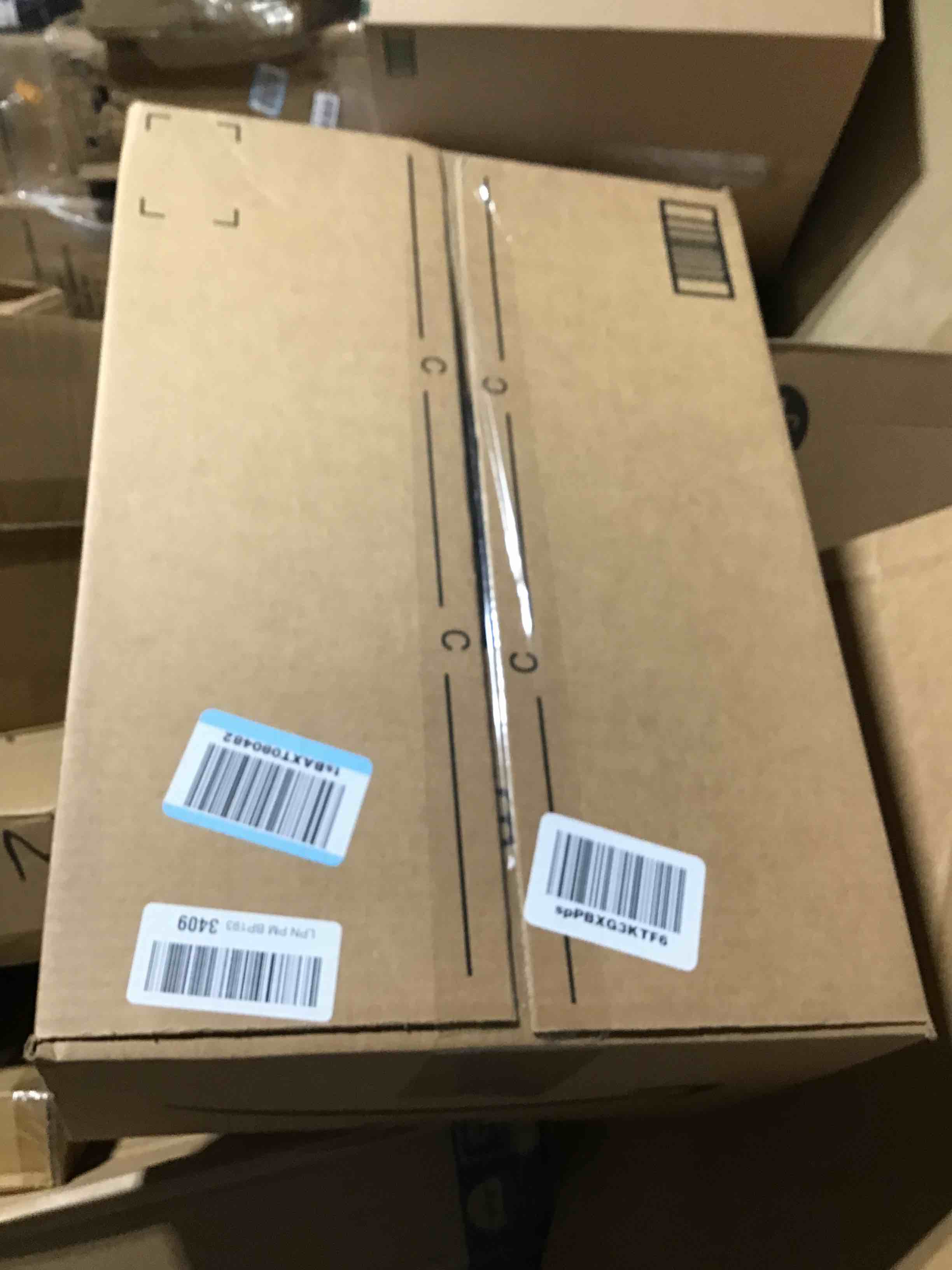 https://s3.amazonaws.com/lotting-images-prod/bidfta/TEA0214964_1725486676525.jpeg