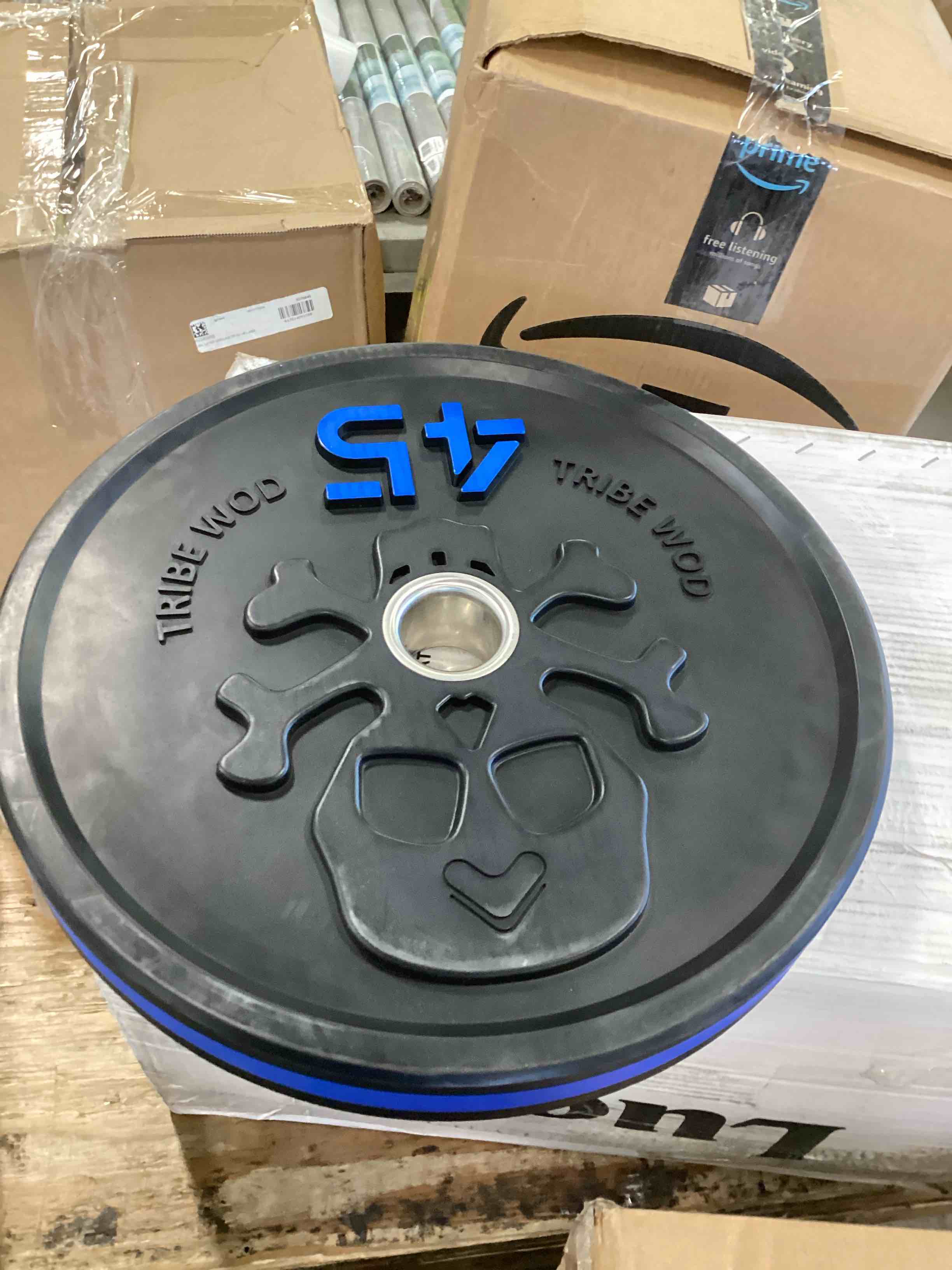 https://s3.amazonaws.com/lotting-images-prod/bidfta/TEA0216337_1728052517348.jpeg