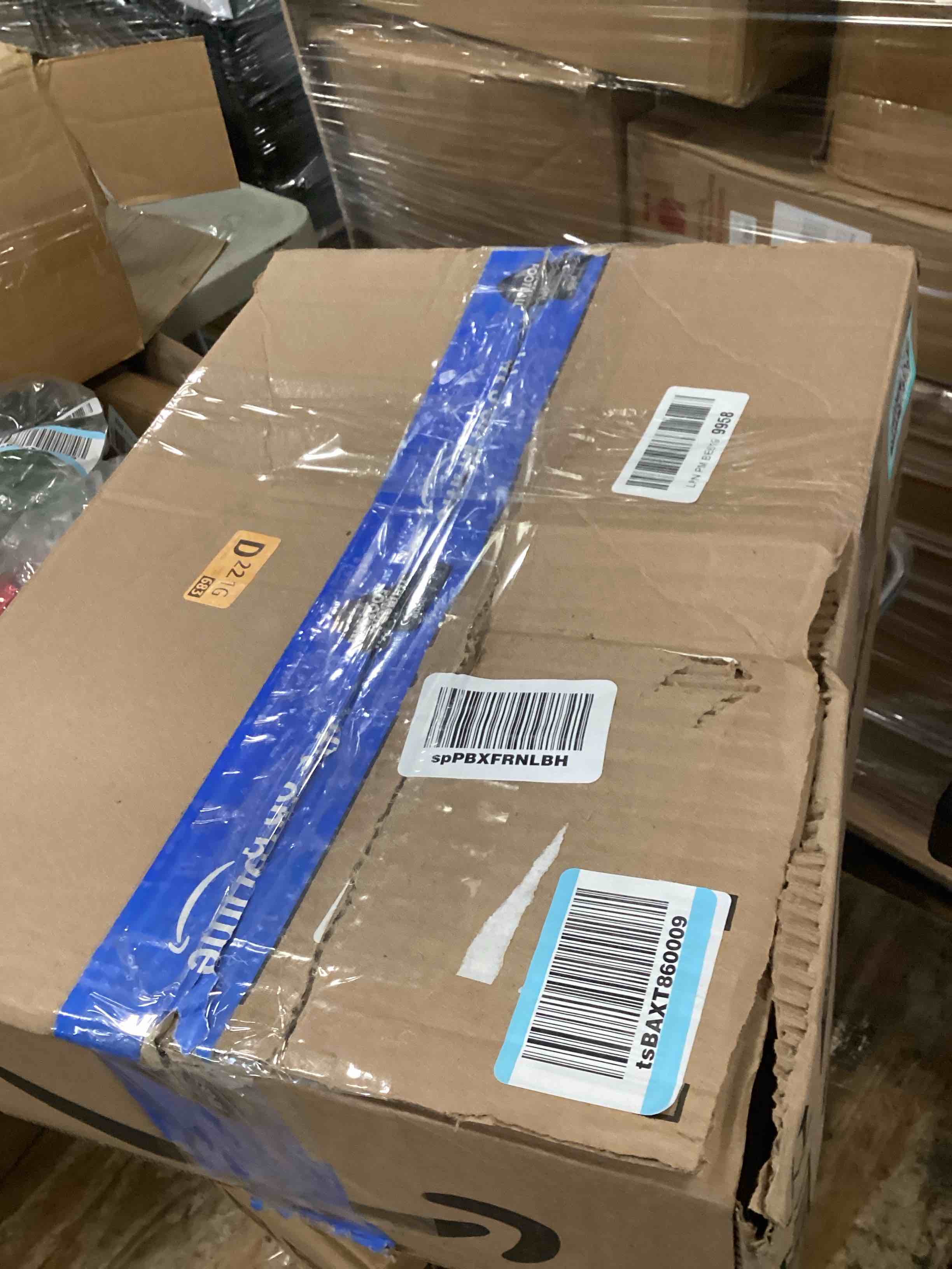 https://s3.amazonaws.com/lotting-images-prod/bidfta/TEA0216986_1727805125139.jpeg