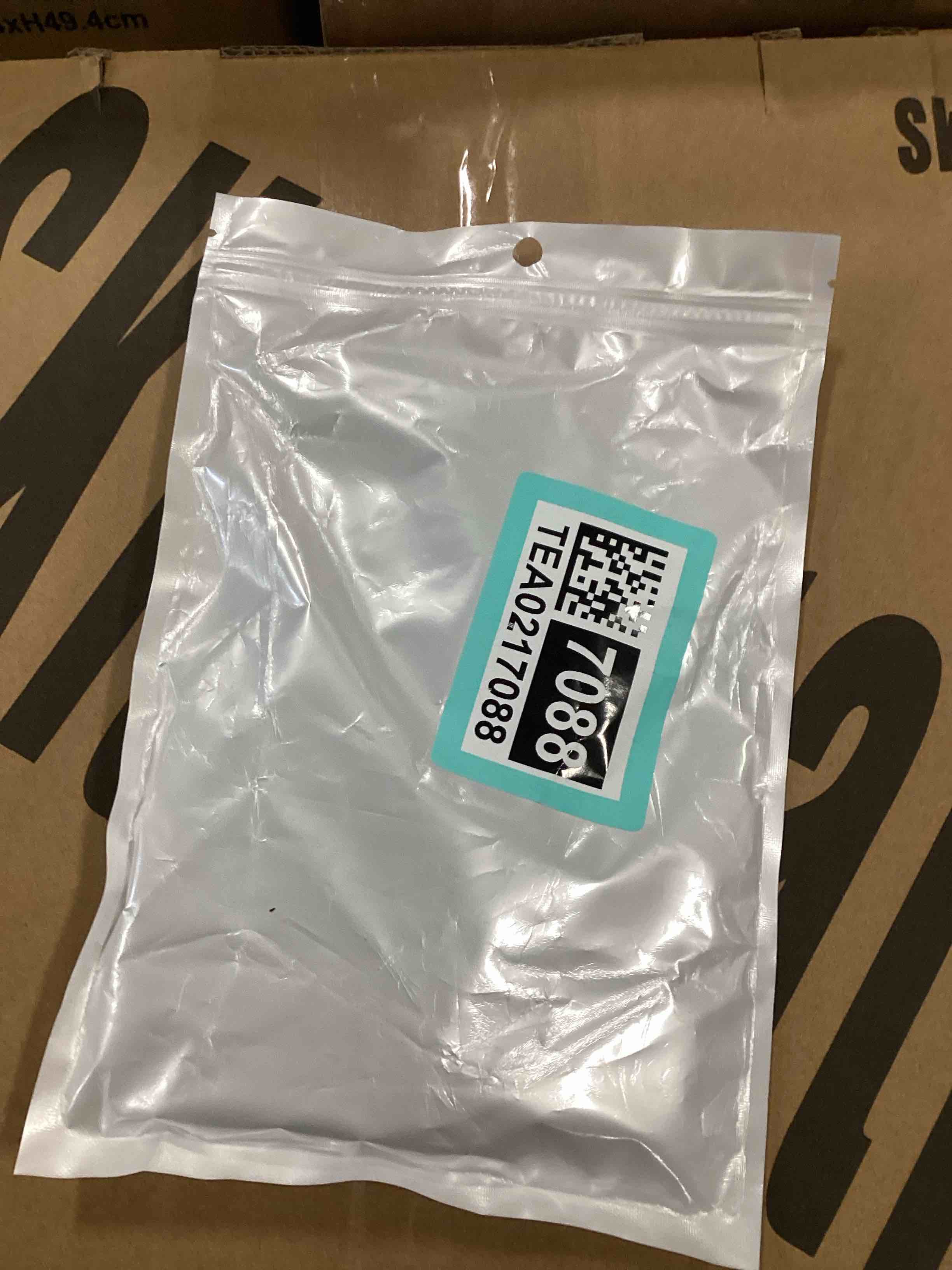 https://s3.amazonaws.com/lotting-images-prod/bidfta/TEA0217089_1727793694261.jpeg