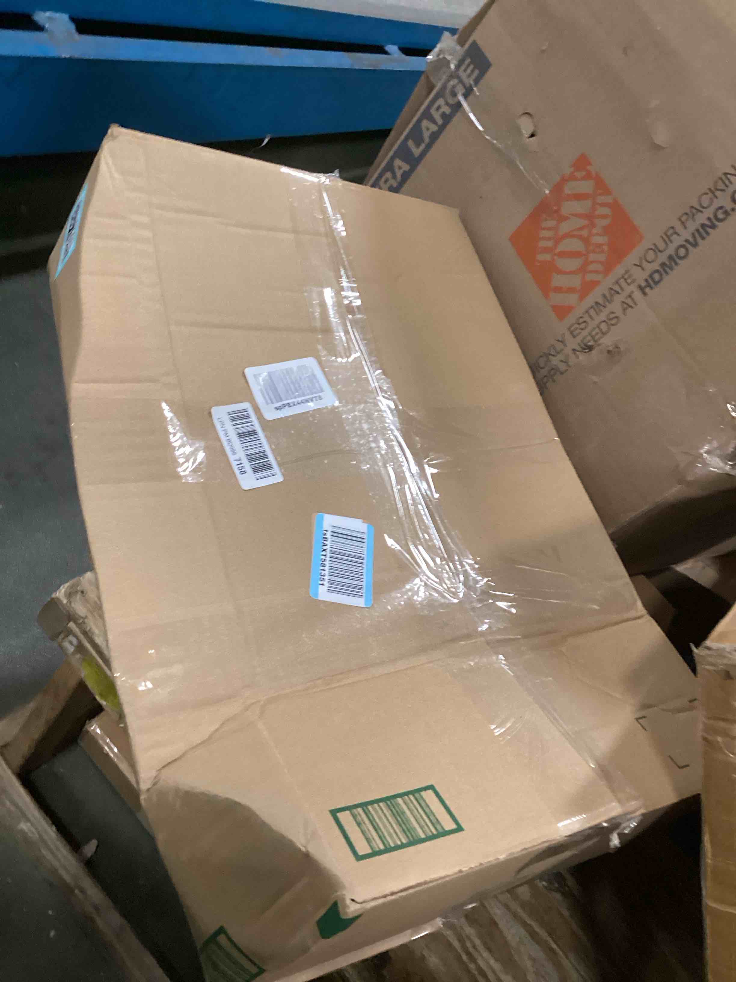 https://s3.amazonaws.com/lotting-images-prod/bidfta/TEA0217455_1727694731046.jpeg