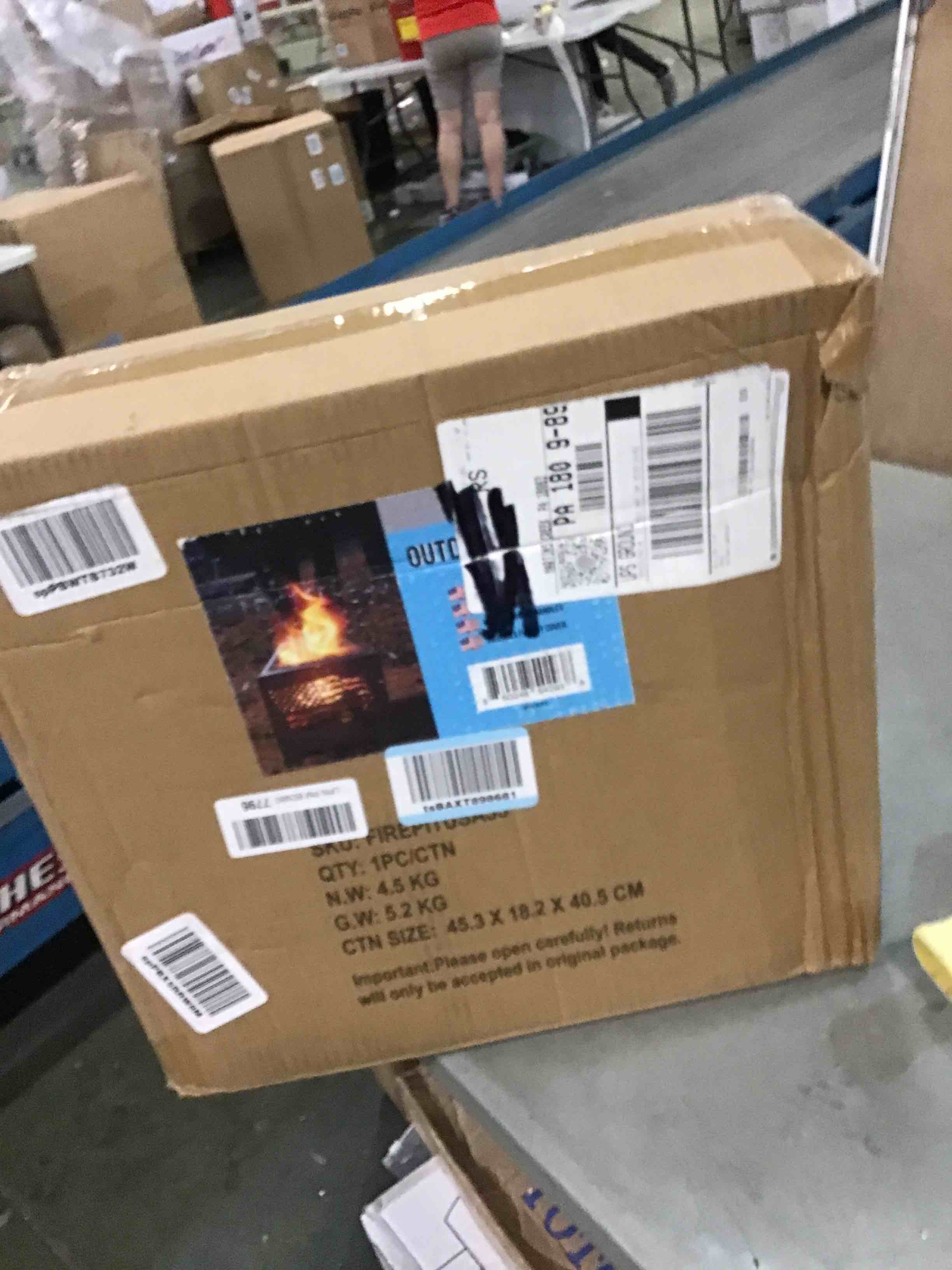 https://s3.amazonaws.com/lotting-images-prod/bidfta/TEA0218255_1727539681392.jpeg