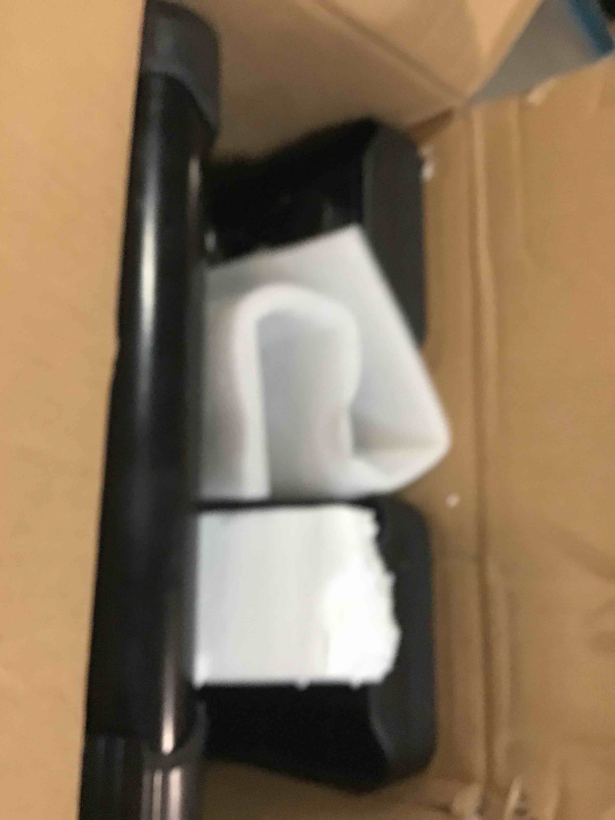 https://s3.amazonaws.com/lotting-images-prod/bidfta/TEA0219649_1727294667423.jpeg