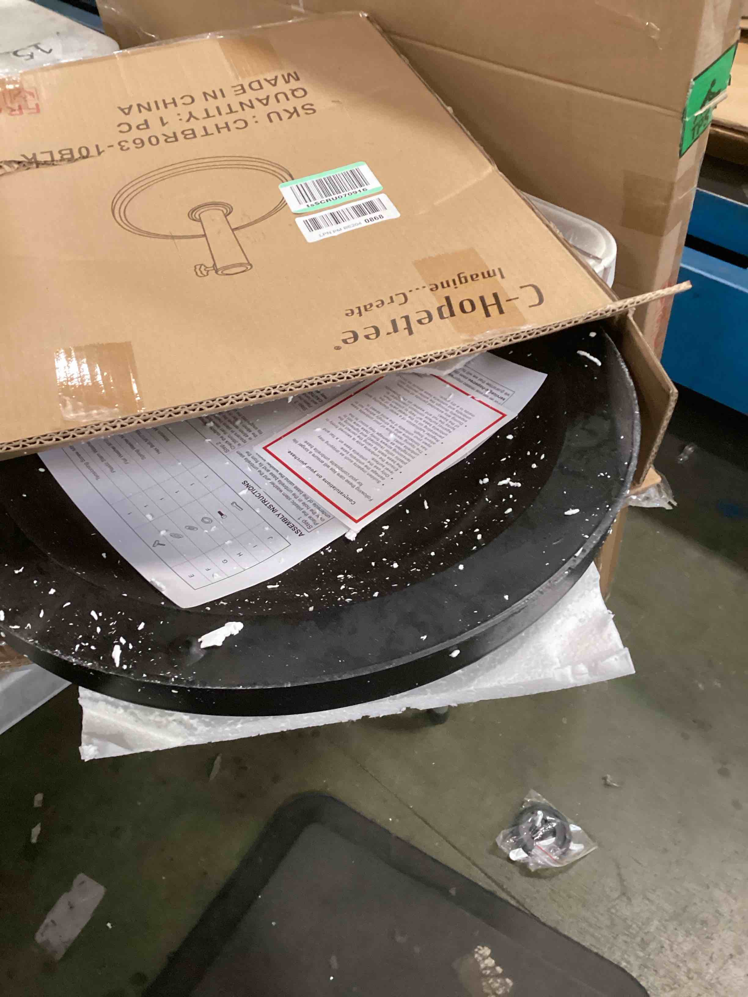 https://s3.amazonaws.com/lotting-images-prod/bidfta/TEA0220725_1729084277165.jpeg