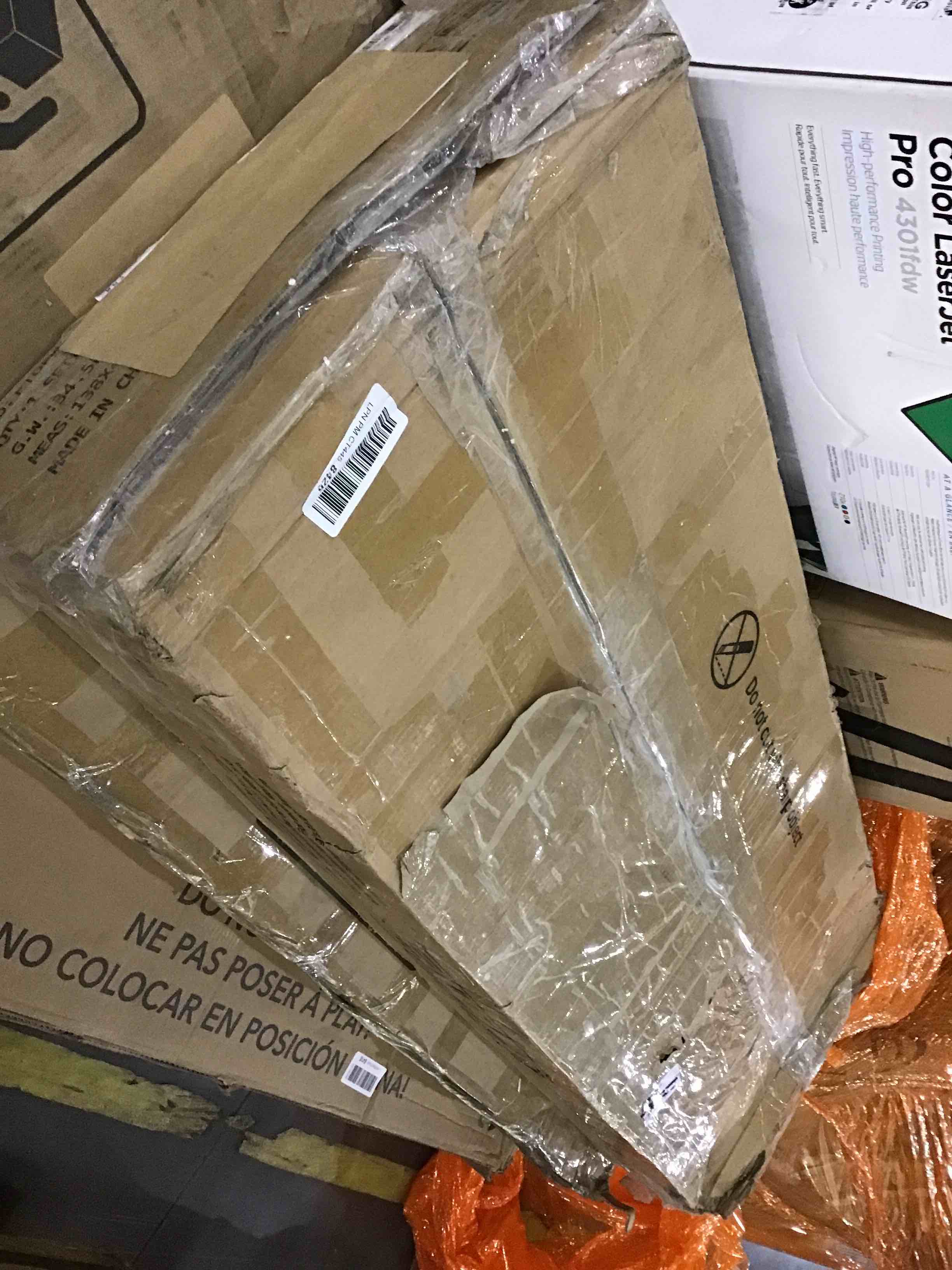 https://s3.amazonaws.com/lotting-images-prod/bidfta/TEA0221640_1726746361597.jpeg