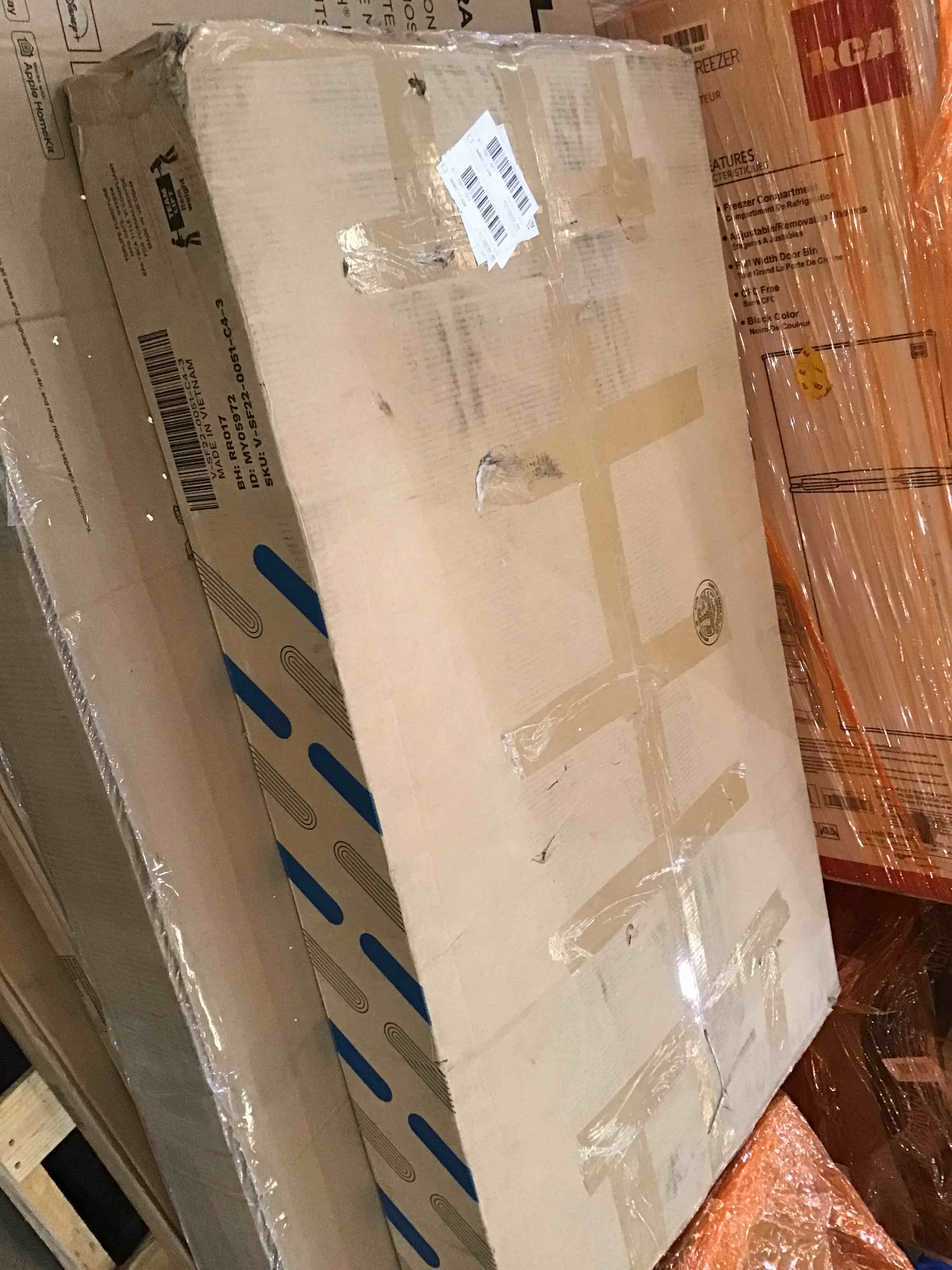 https://s3.amazonaws.com/lotting-images-prod/bidfta/TEA0221882_1726595606147.jpeg