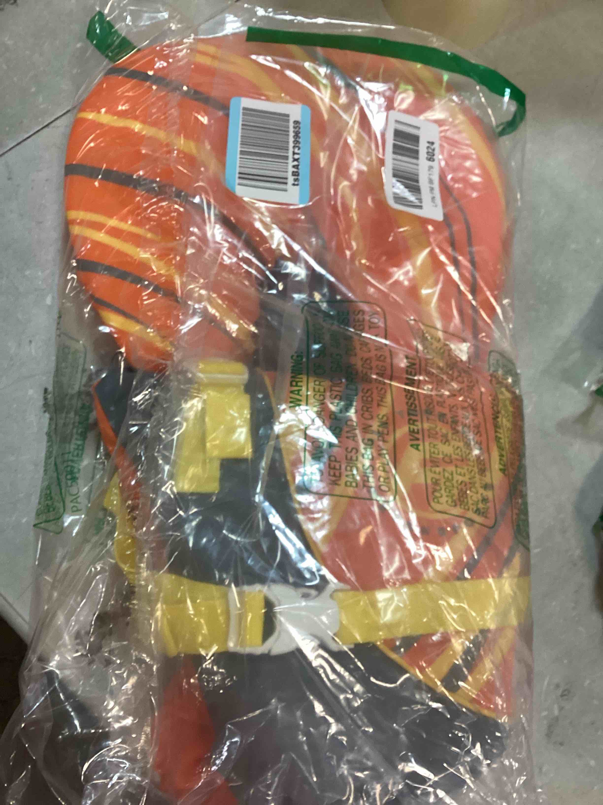 https://s3.amazonaws.com/lotting-images-prod/bidfta/TEA0224193_1727281686044.jpeg