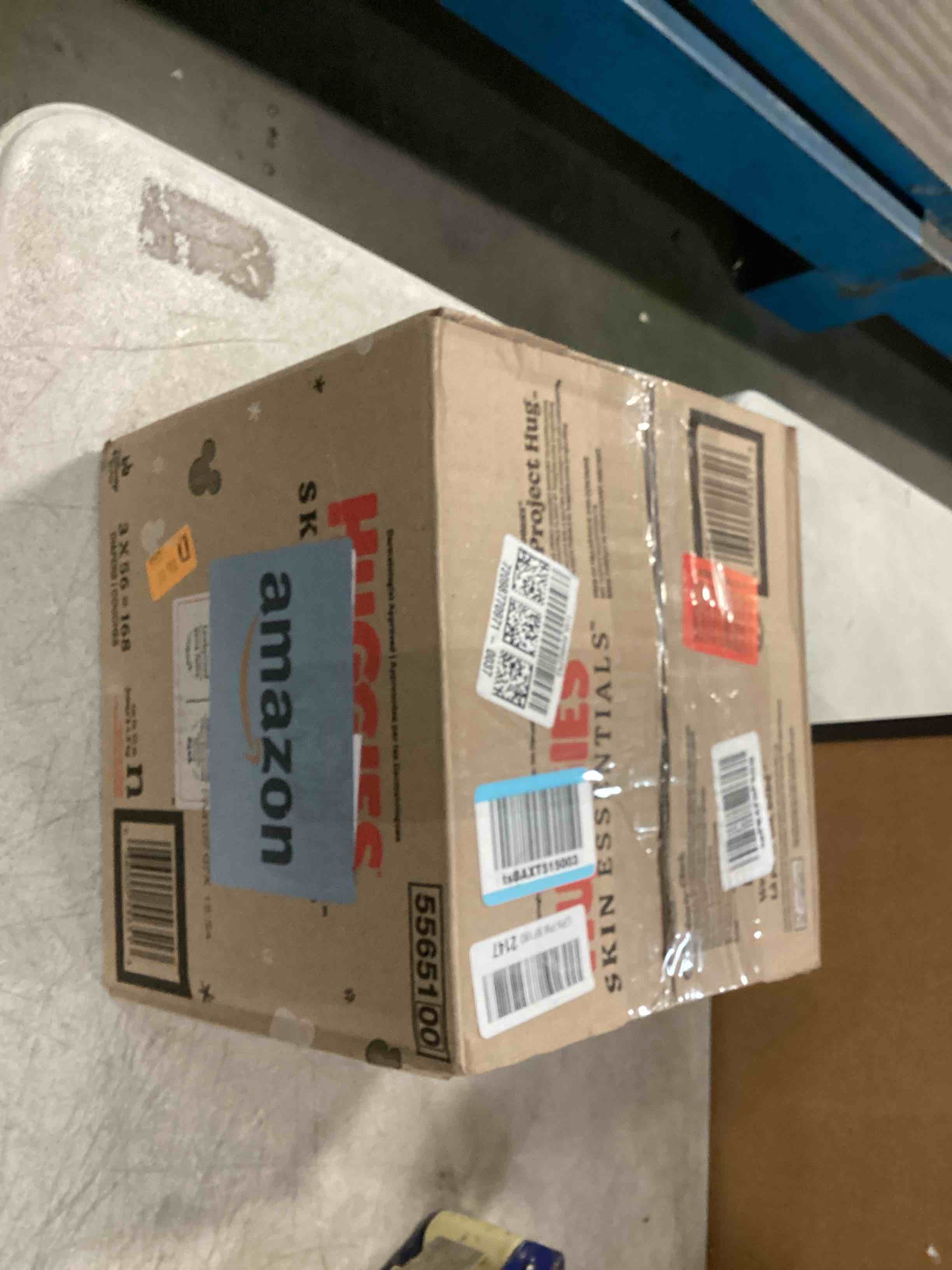 https://s3.amazonaws.com/lotting-images-prod/bidfta/TEA0225165_1726836023975.jpeg