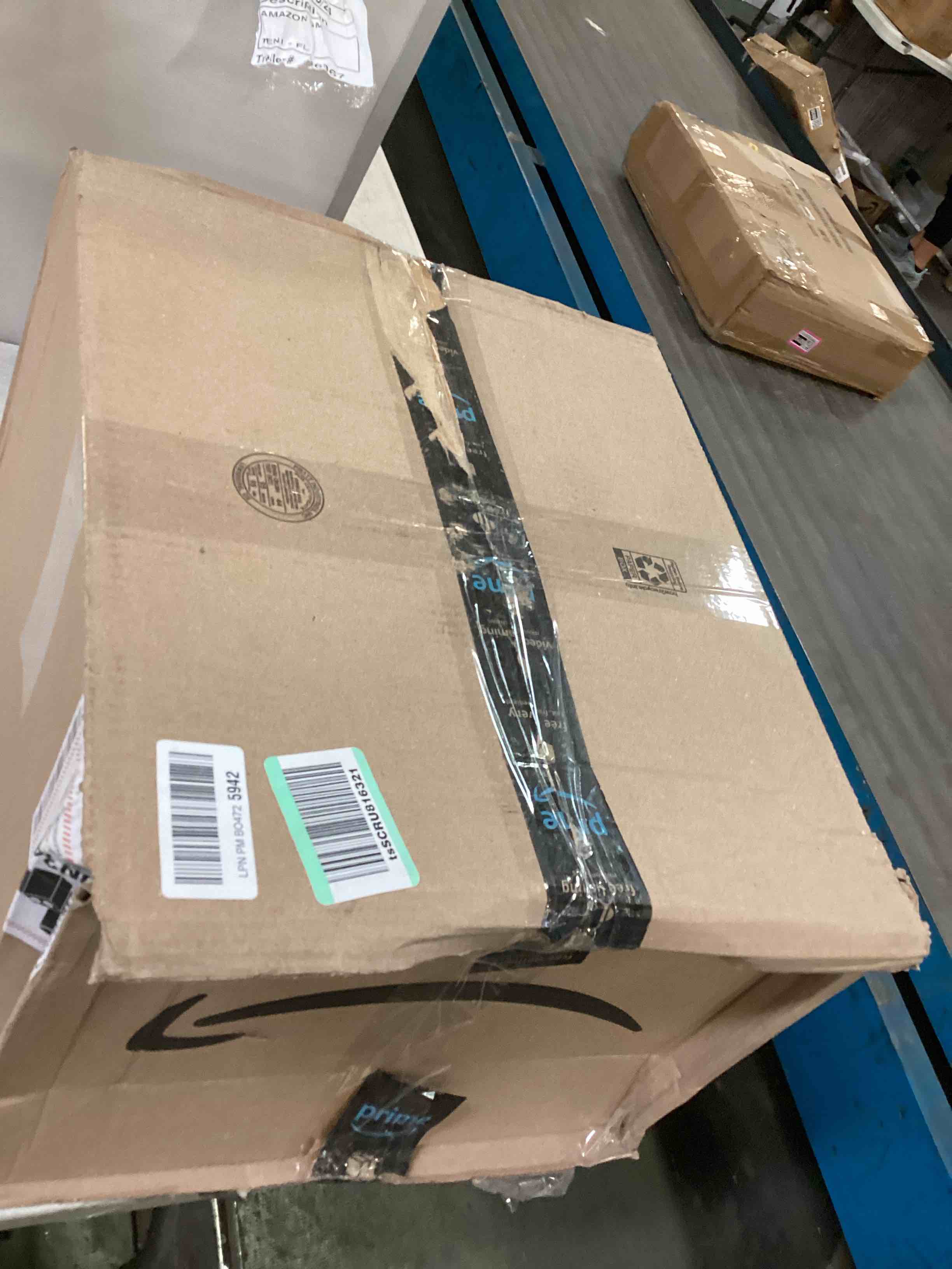https://s3.amazonaws.com/lotting-images-prod/bidfta/TEA0225229_1726766686047.jpeg