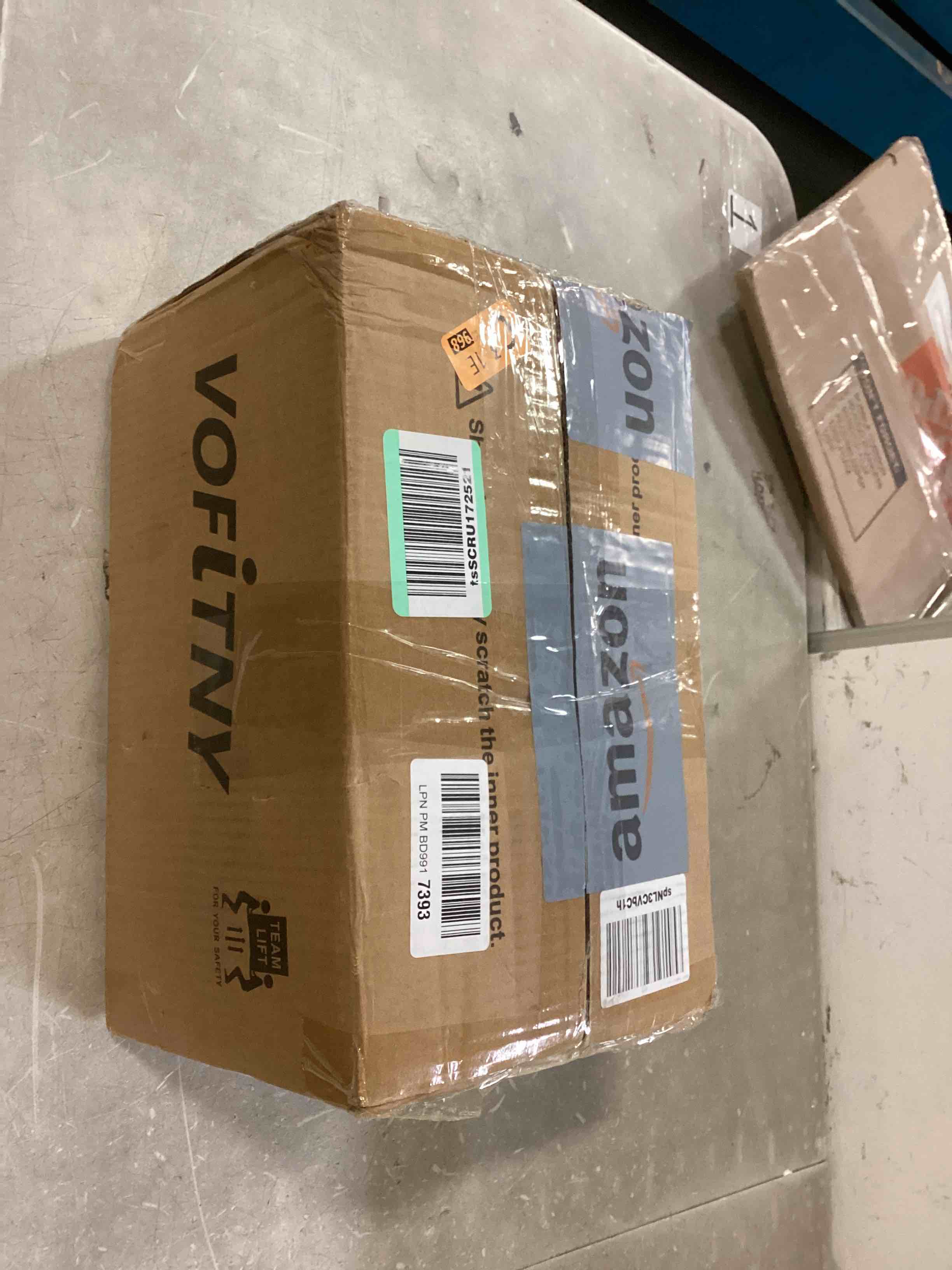 https://s3.amazonaws.com/lotting-images-prod/bidfta/TEA0225964_1726510314605.jpeg