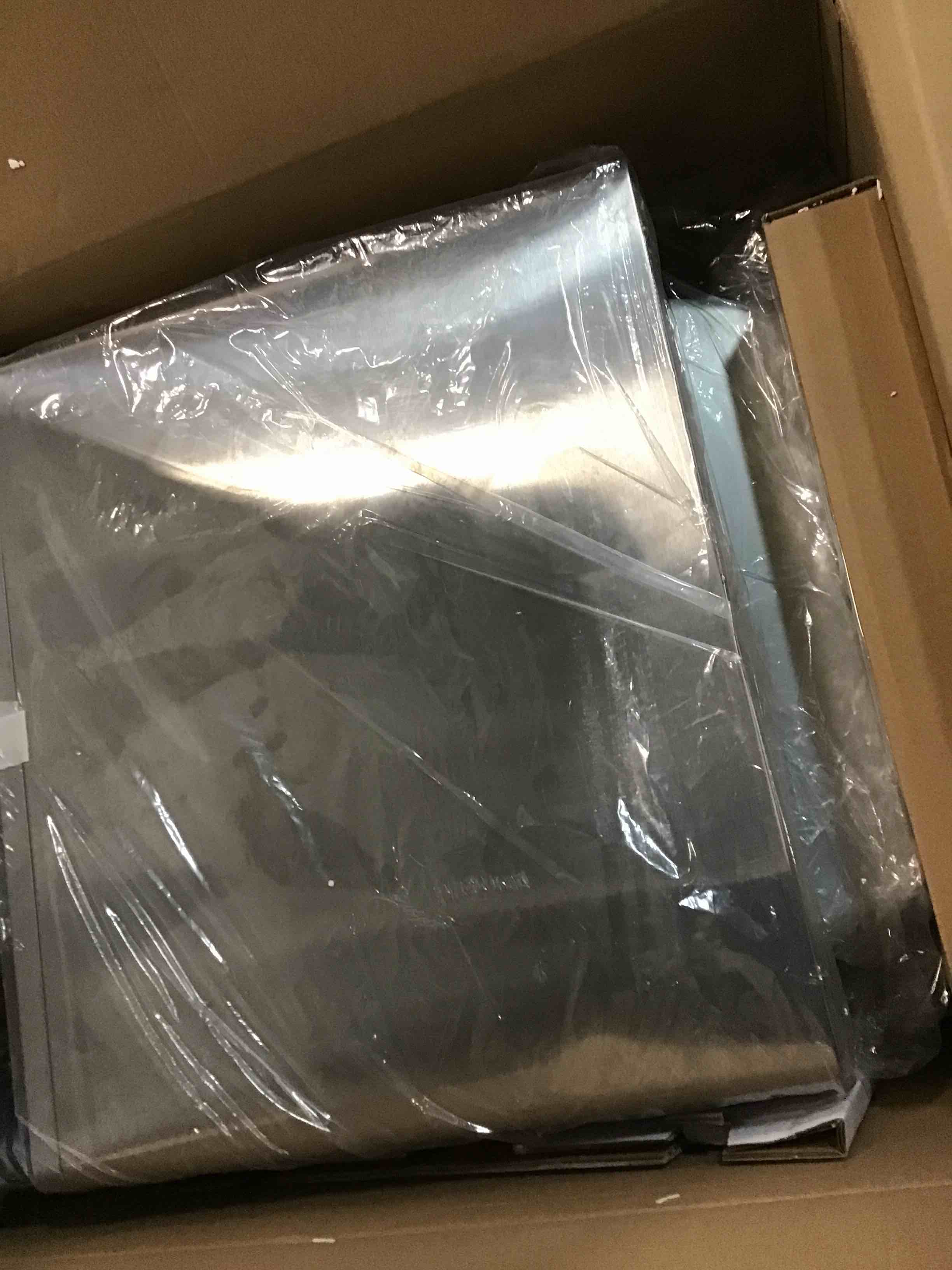 https://s3.amazonaws.com/lotting-images-prod/bidfta/TEA0226493_1727355099673.jpeg