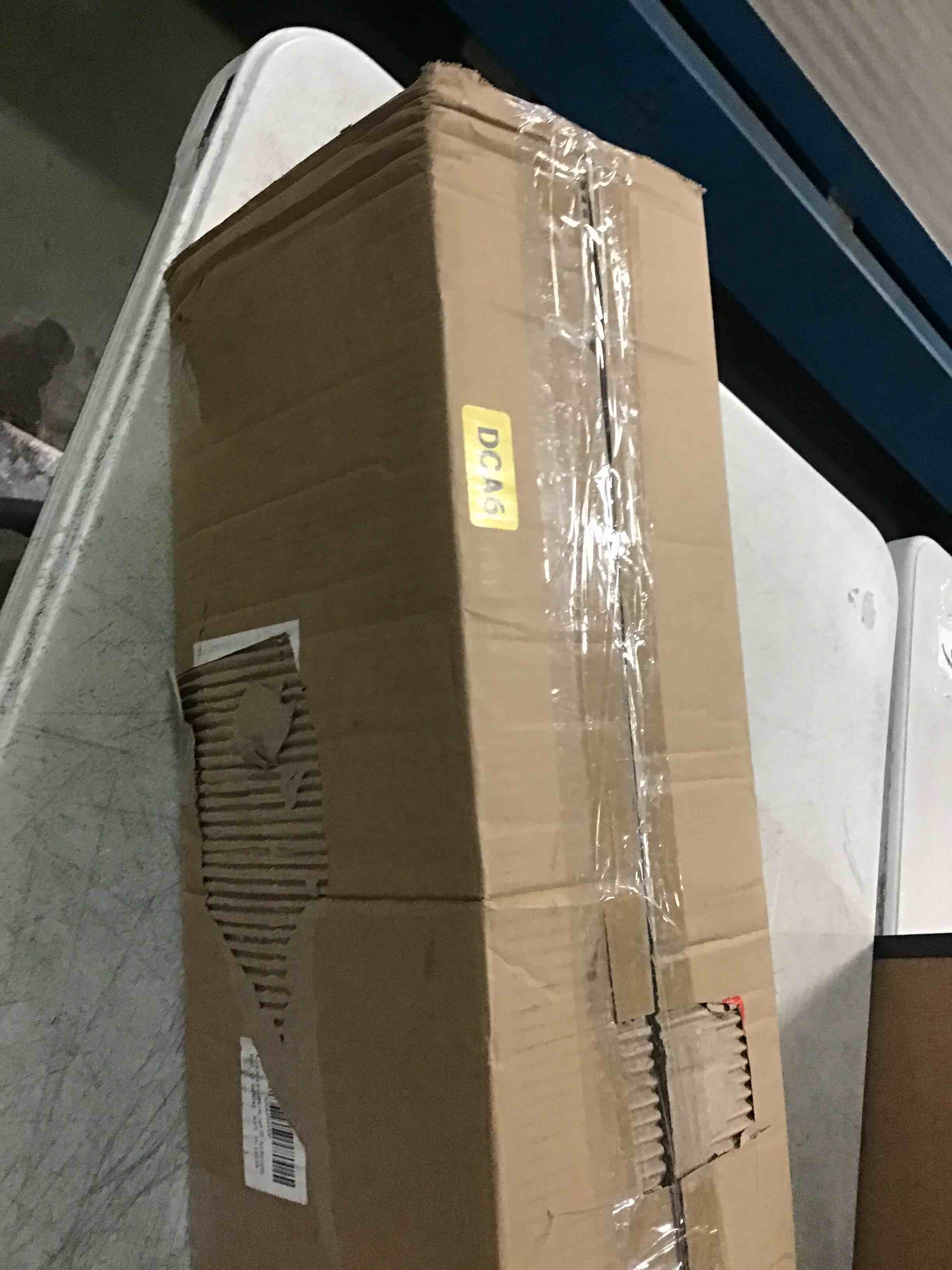 https://s3.amazonaws.com/lotting-images-prod/bidfta/TEA0226714_1727269589119.jpeg