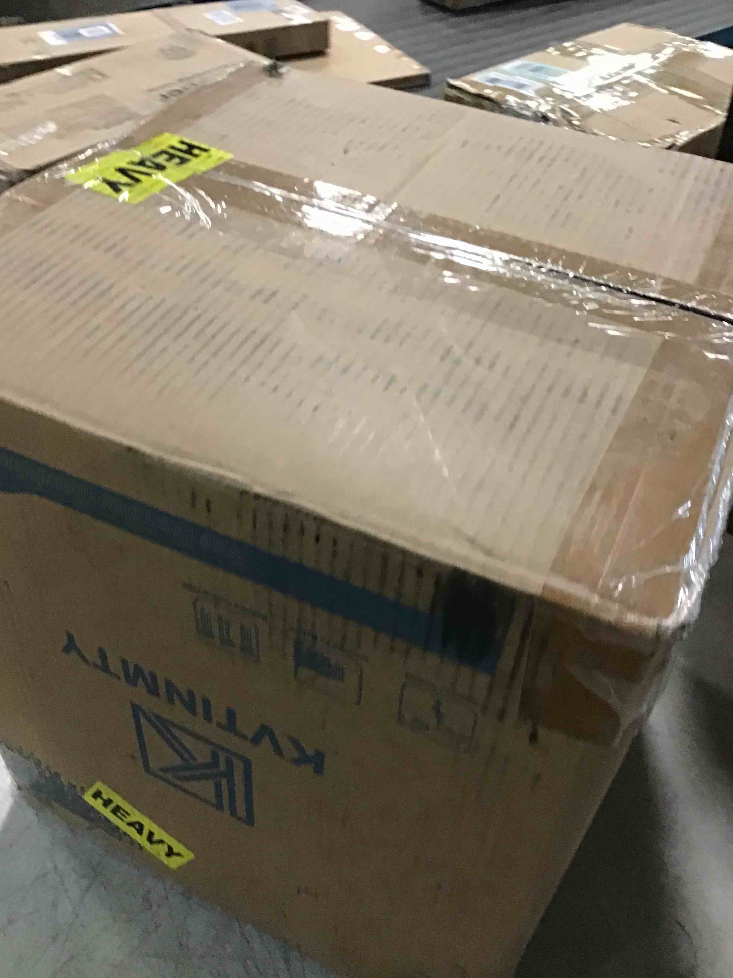 https://s3.amazonaws.com/lotting-images-prod/bidfta/TEA0226750_1727266388540.jpeg
