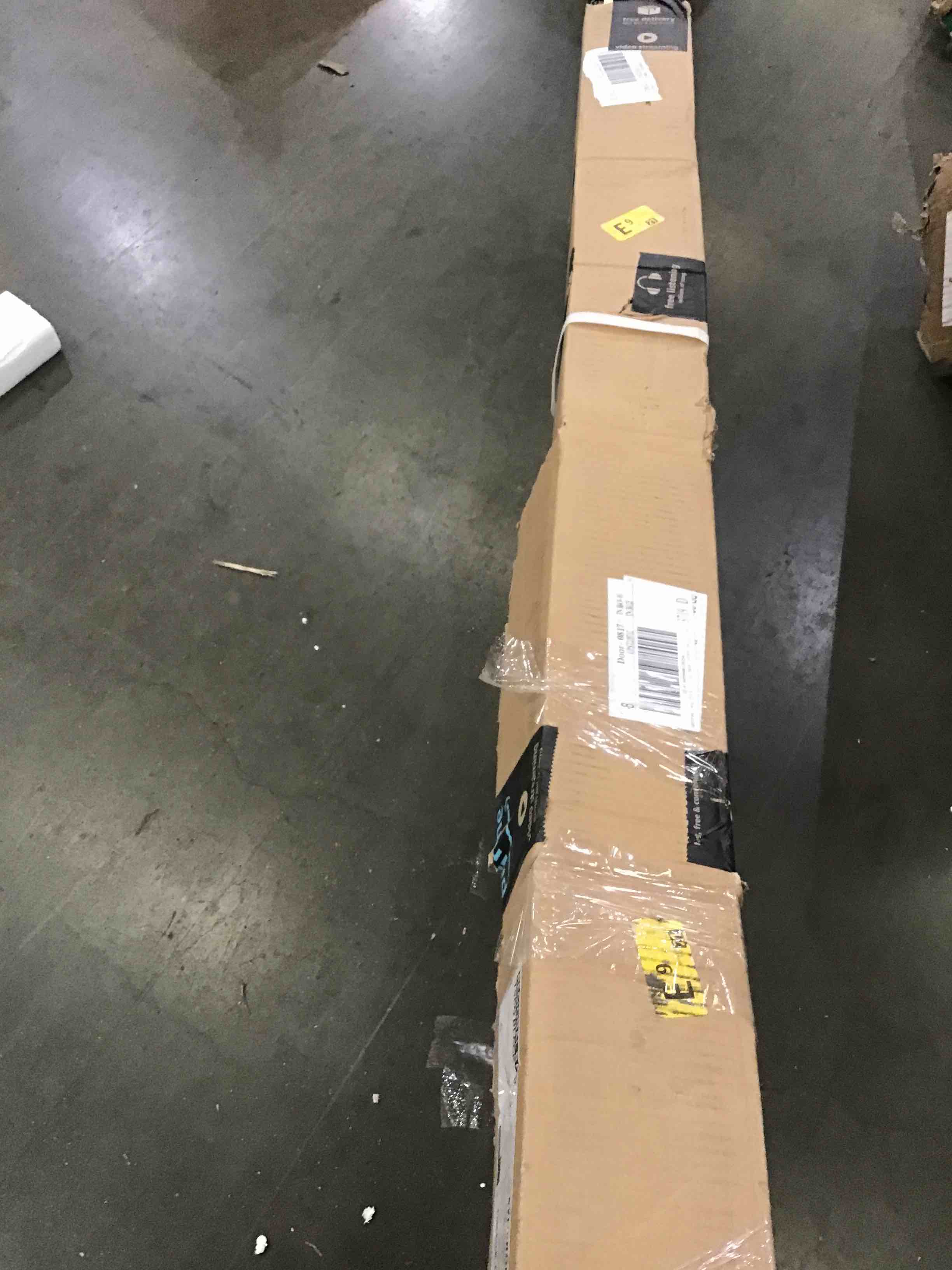 https://s3.amazonaws.com/lotting-images-prod/bidfta/TEA0227392_1726775841630.jpeg
