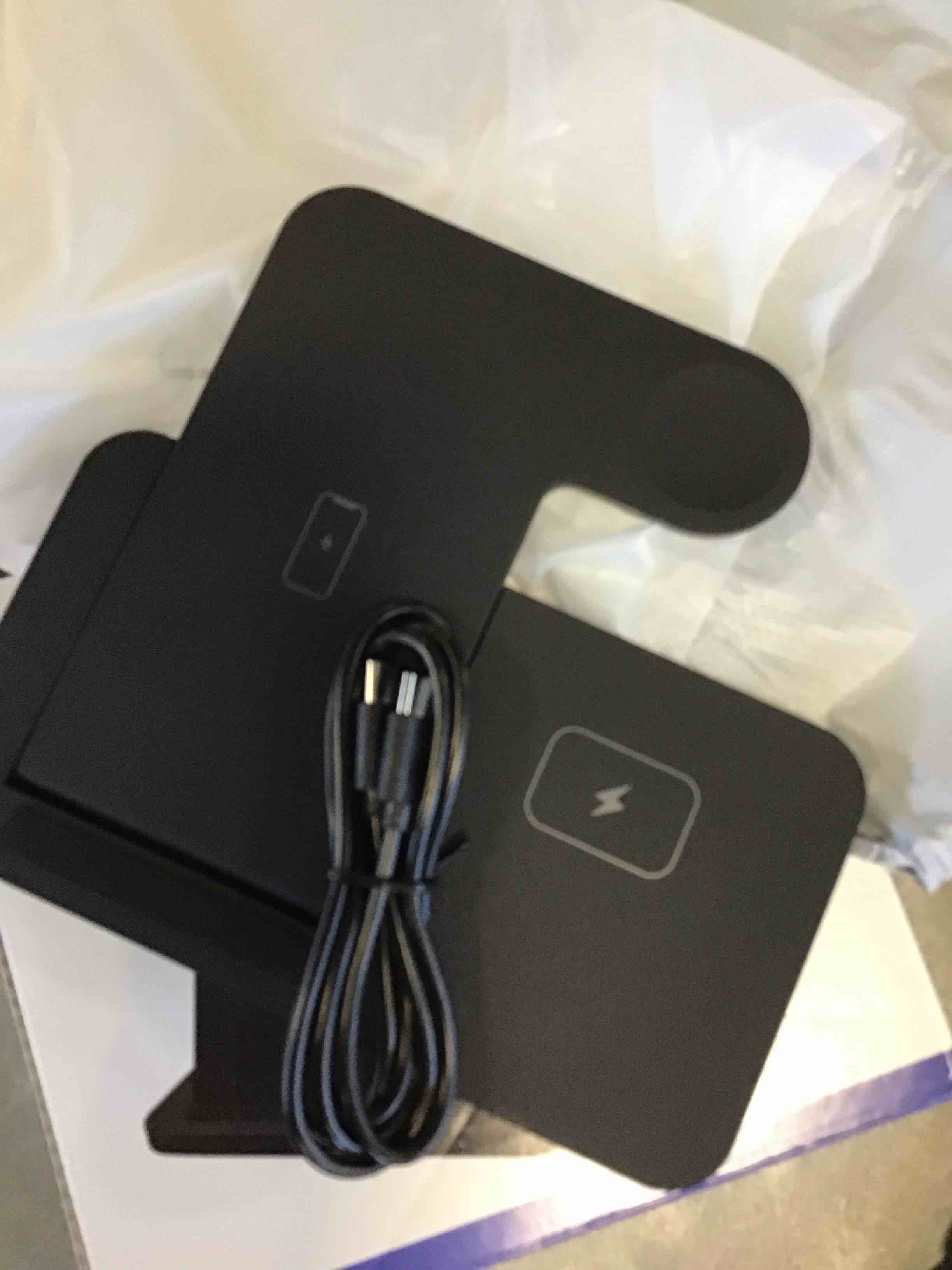 https://s3.amazonaws.com/lotting-images-prod/bidfta/TEA0229815_1728320797960.jpeg