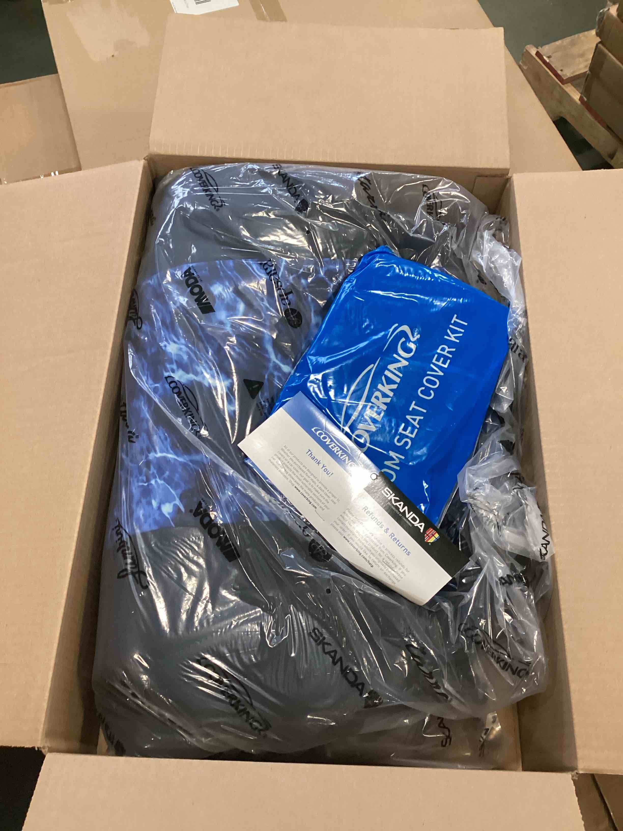 https://s3.amazonaws.com/lotting-images-prod/bidfta/TEA0232922_1727456815133.jpeg