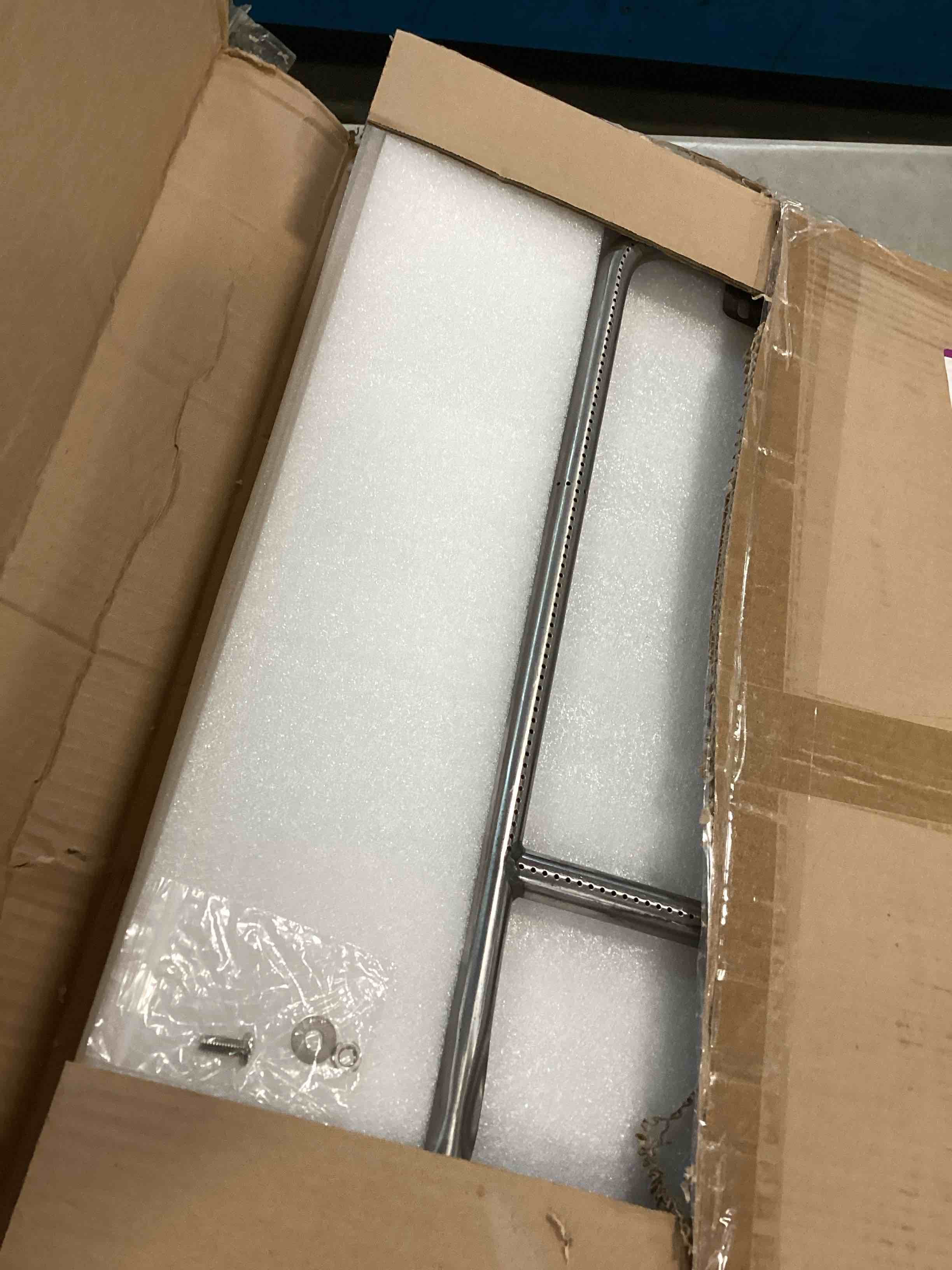 https://s3.amazonaws.com/lotting-images-prod/bidfta/TEA0236174_1728059332922.jpeg