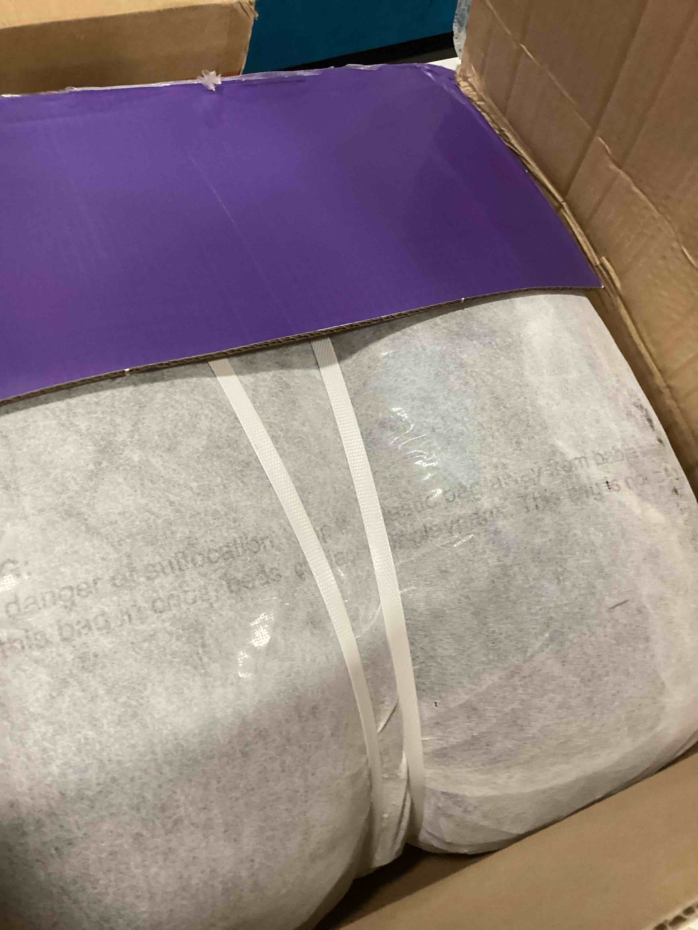 https://s3.amazonaws.com/lotting-images-prod/bidfta/TEA0237021_1727871033157.jpeg