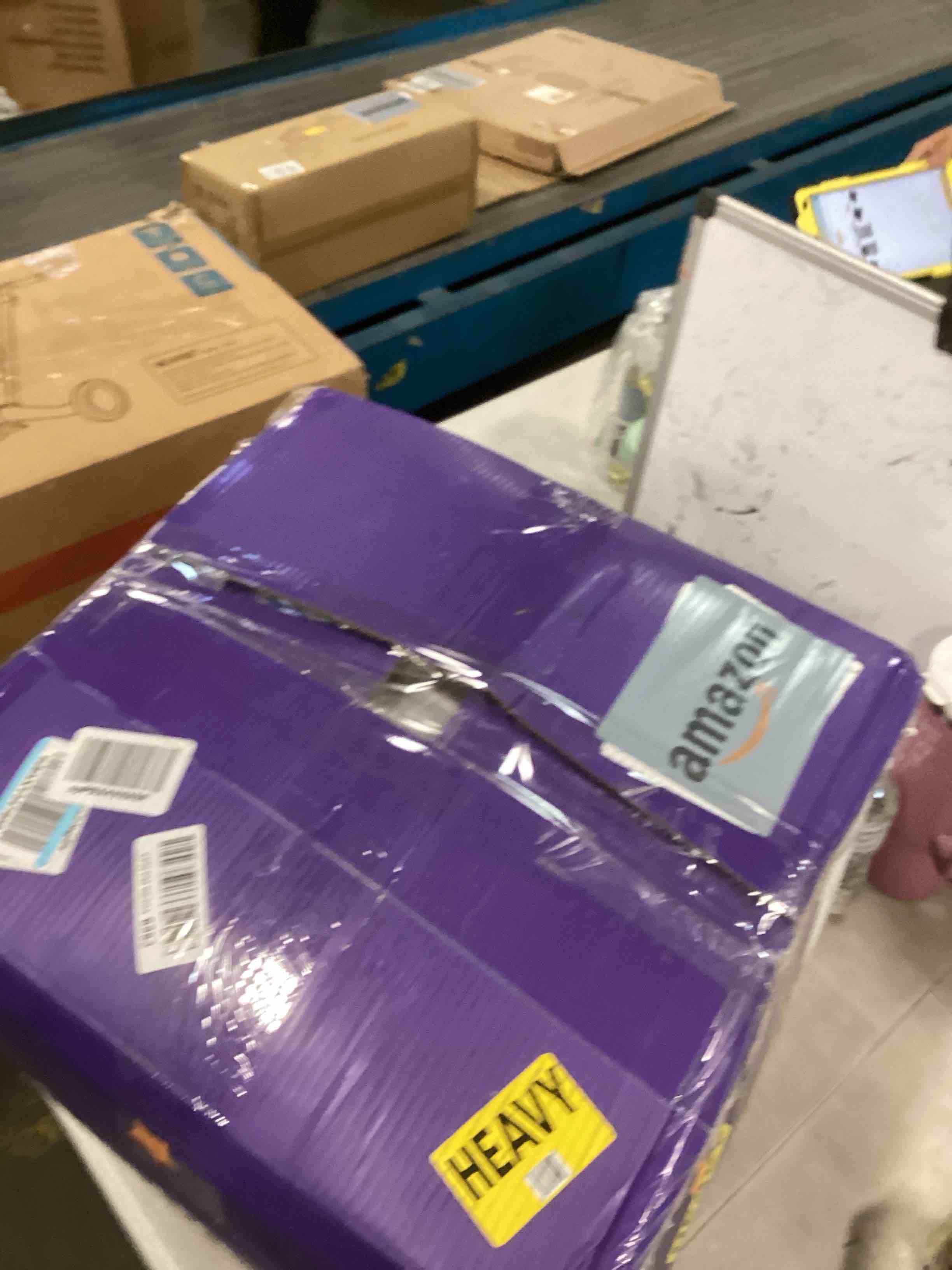 https://s3.amazonaws.com/lotting-images-prod/bidfta/TEA0237021_1727871053678.jpeg