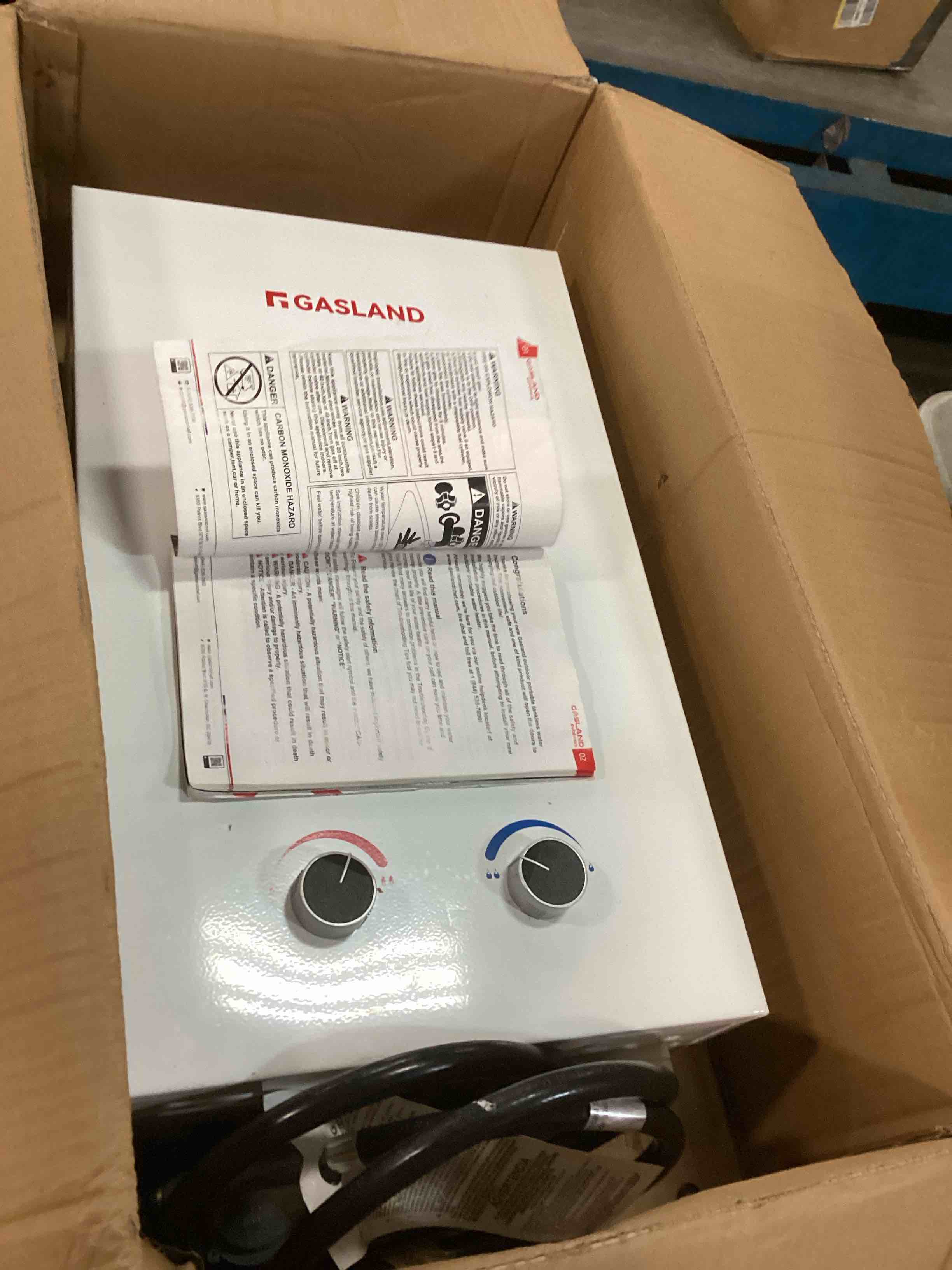 https://s3.amazonaws.com/lotting-images-prod/bidfta/TEA0237266_1727703800314.jpeg